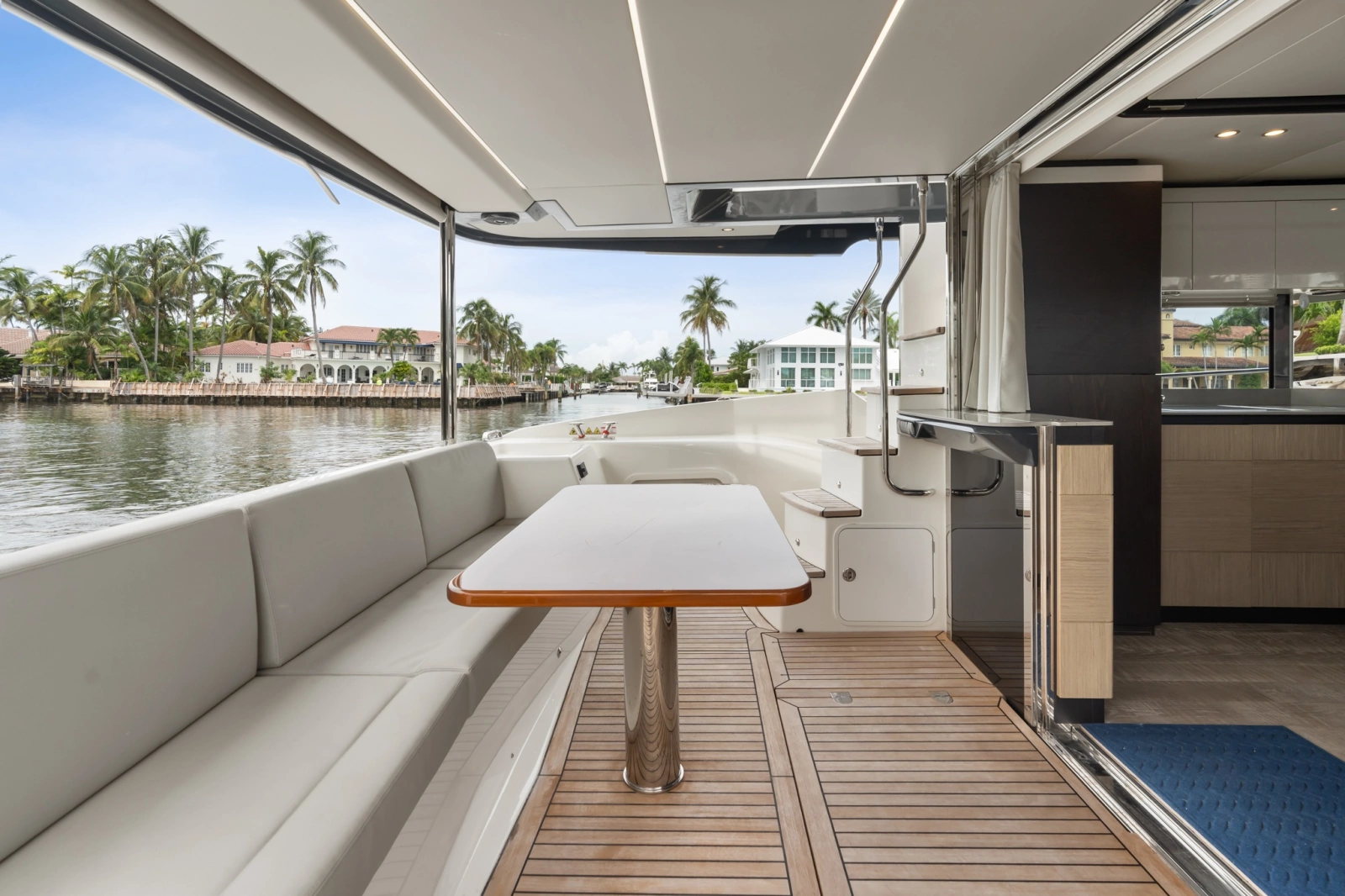 2022 Absolute Navetta 52