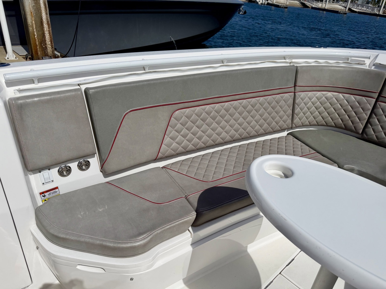 2019 Intrepid 345 Nomad SE