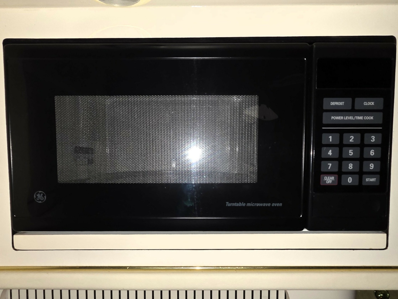 Microwave Oven