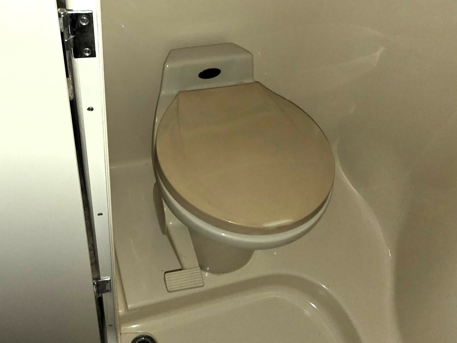 Head  VacuFlush