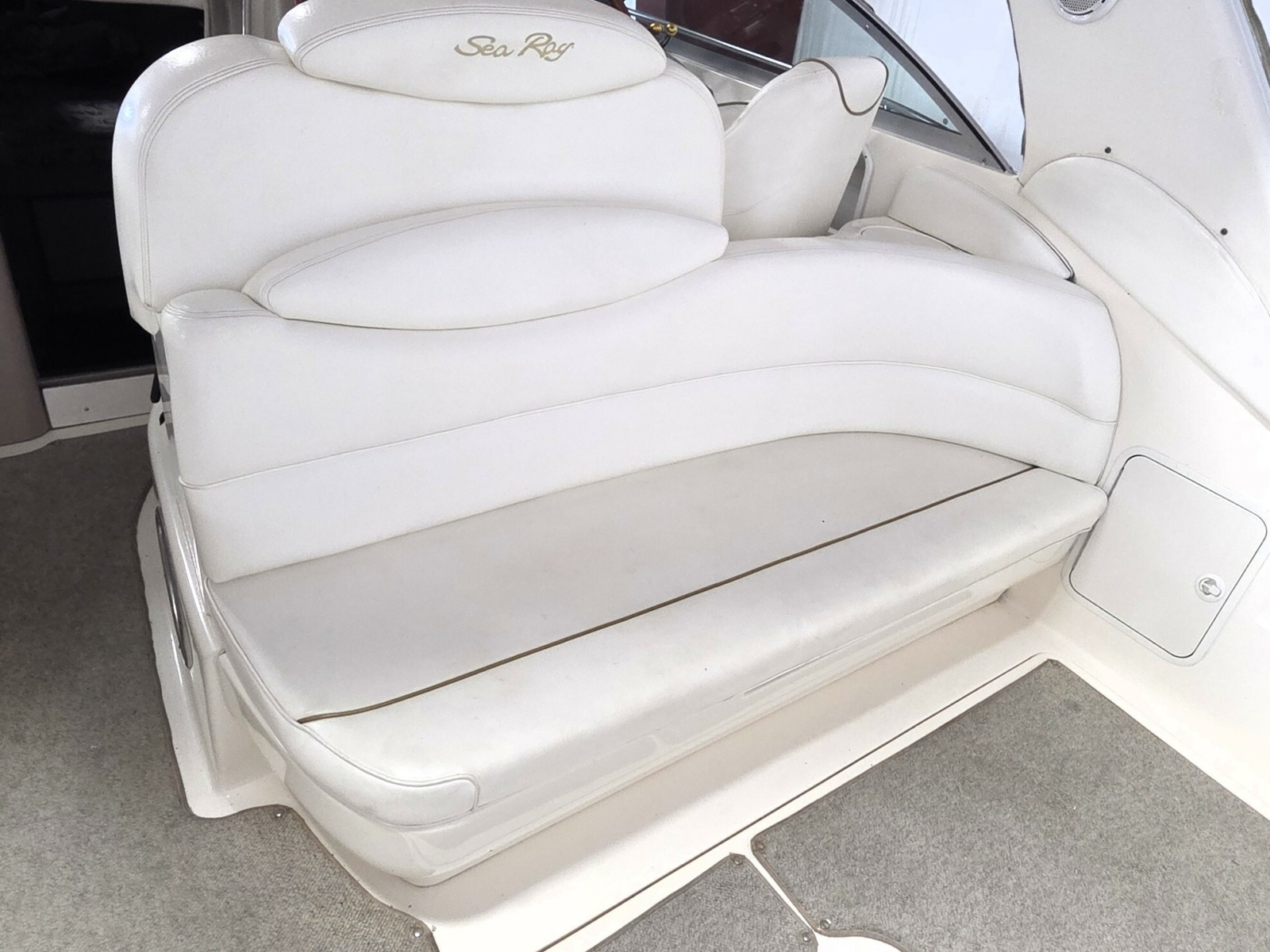 Cockpit Seating  Forward