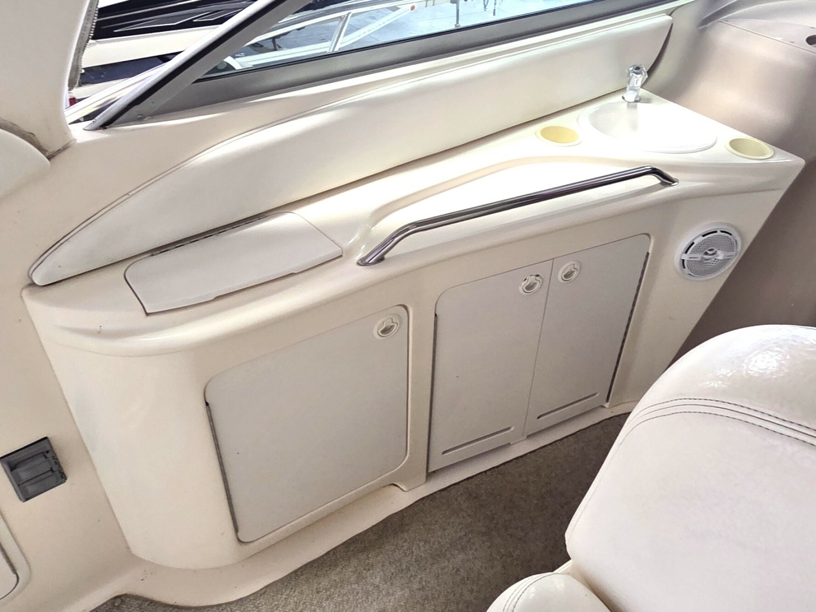 Cockpit Wet Bar