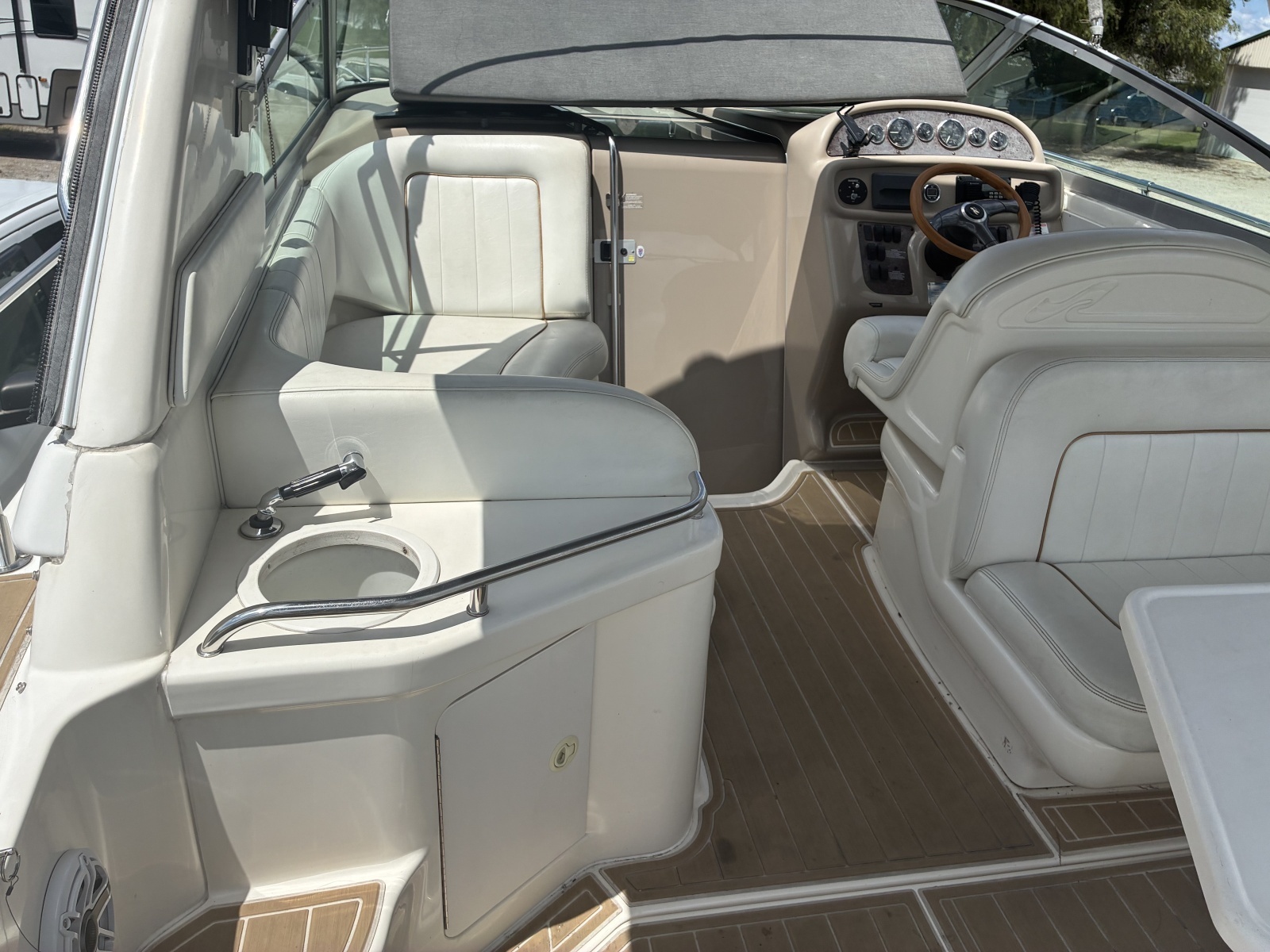 1998 Sea Ray 290 Sundancer