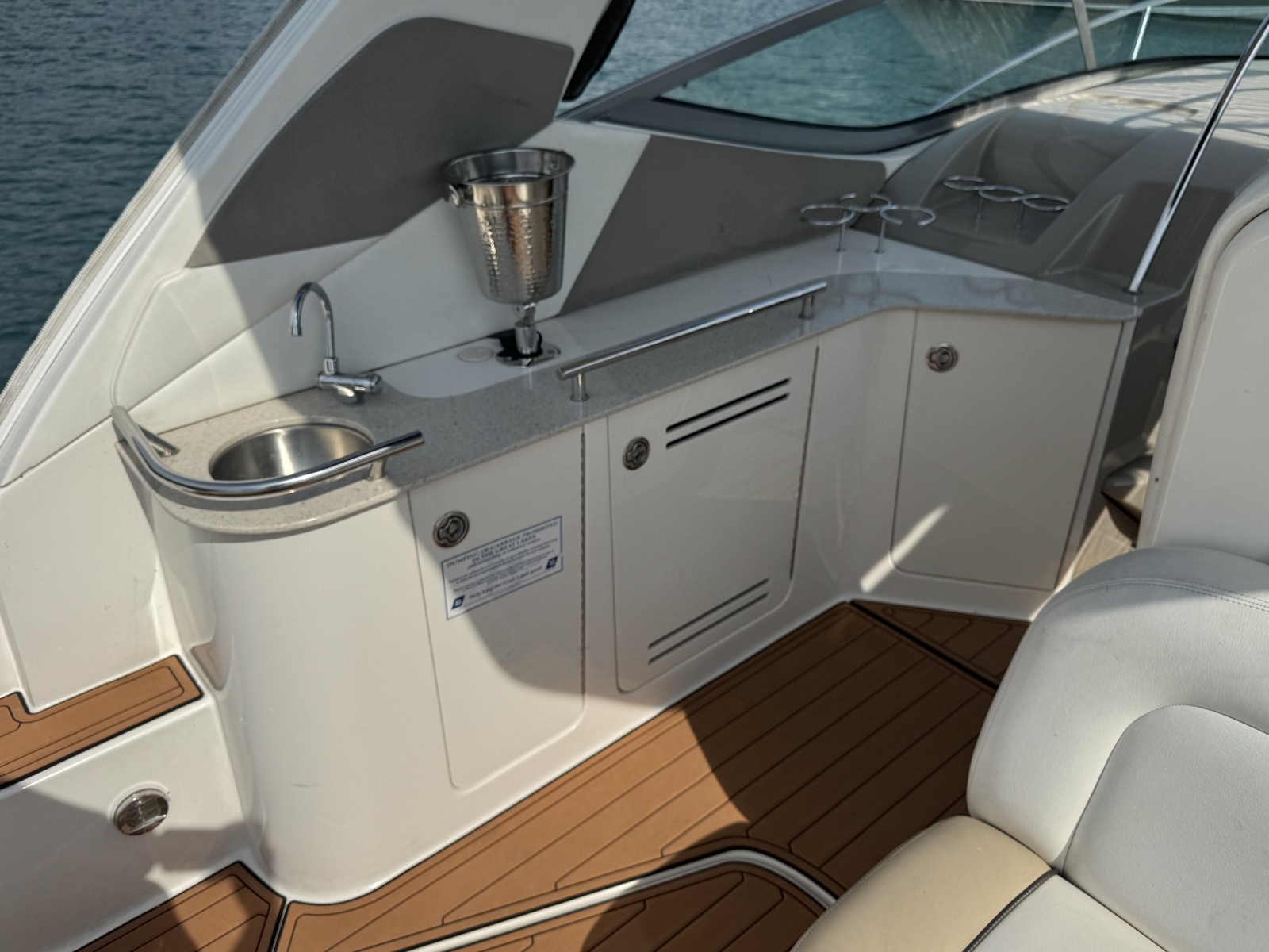 2008 Sea Ray 310 Sundancer