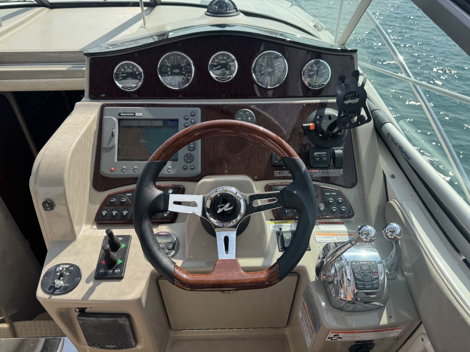 2008 Sea Ray 310 Sundancer