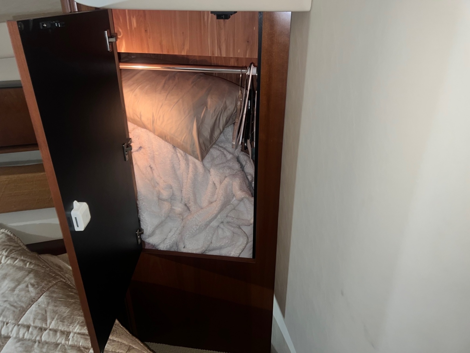 2005 Sea Ray 500 Sundancer