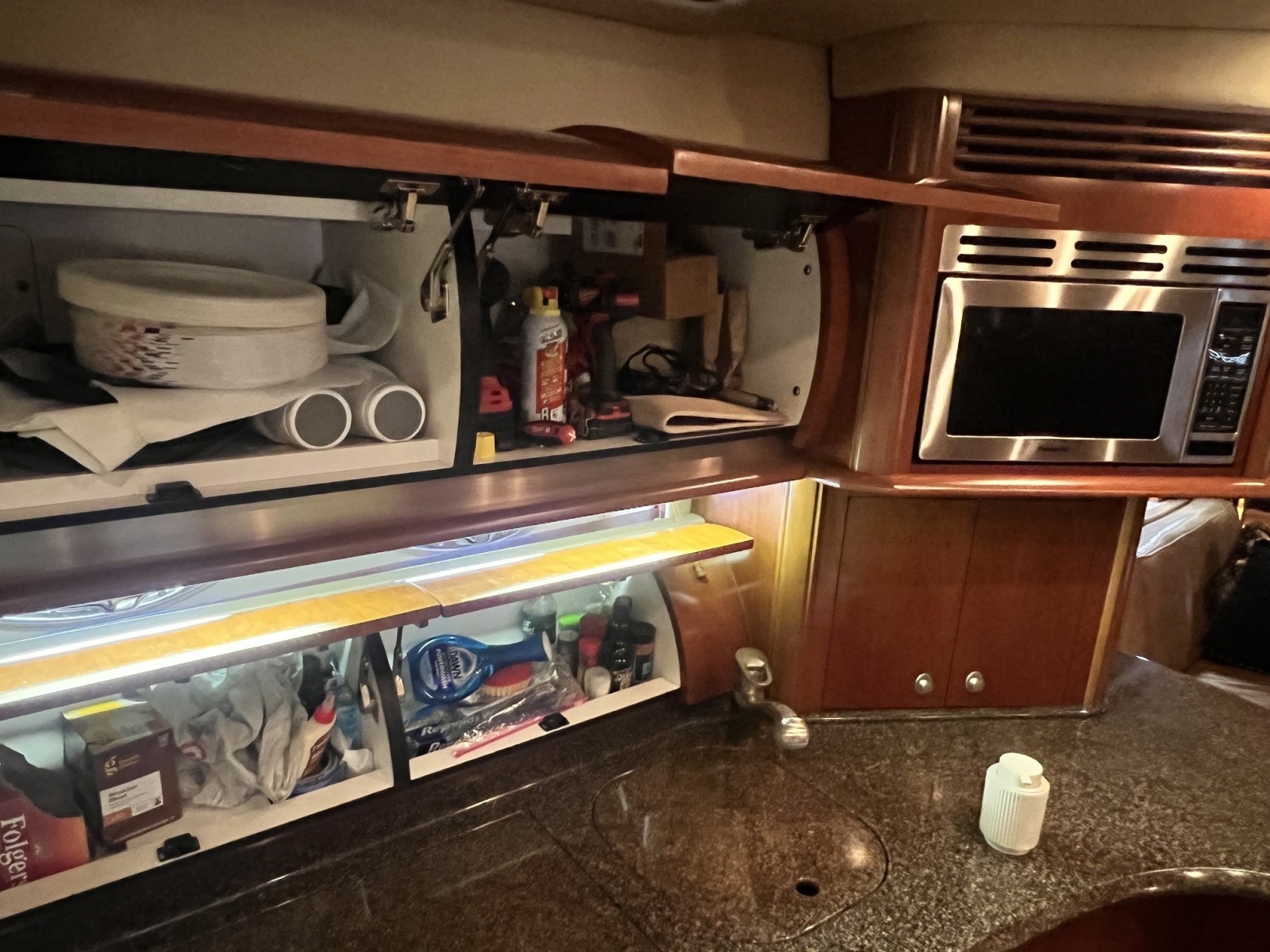2005 Sea Ray 500 Sundancer