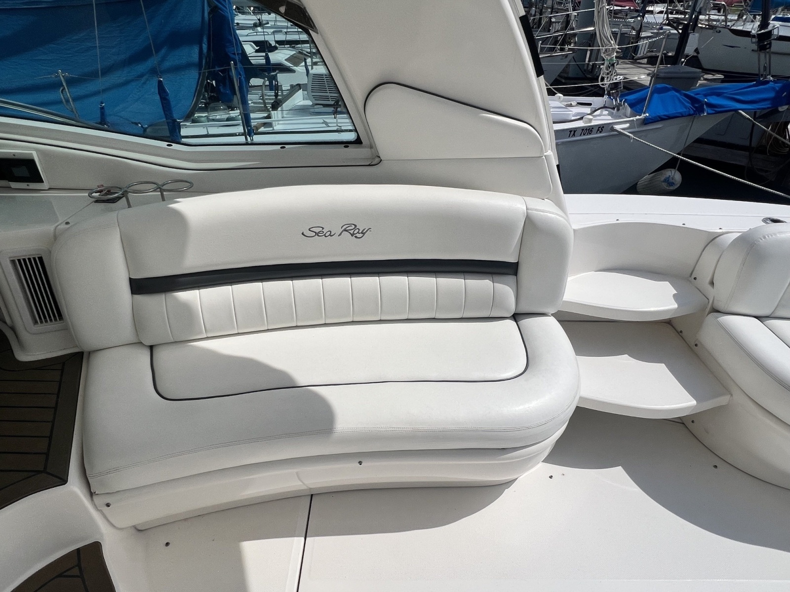 2005 Sea Ray 500 Sundancer