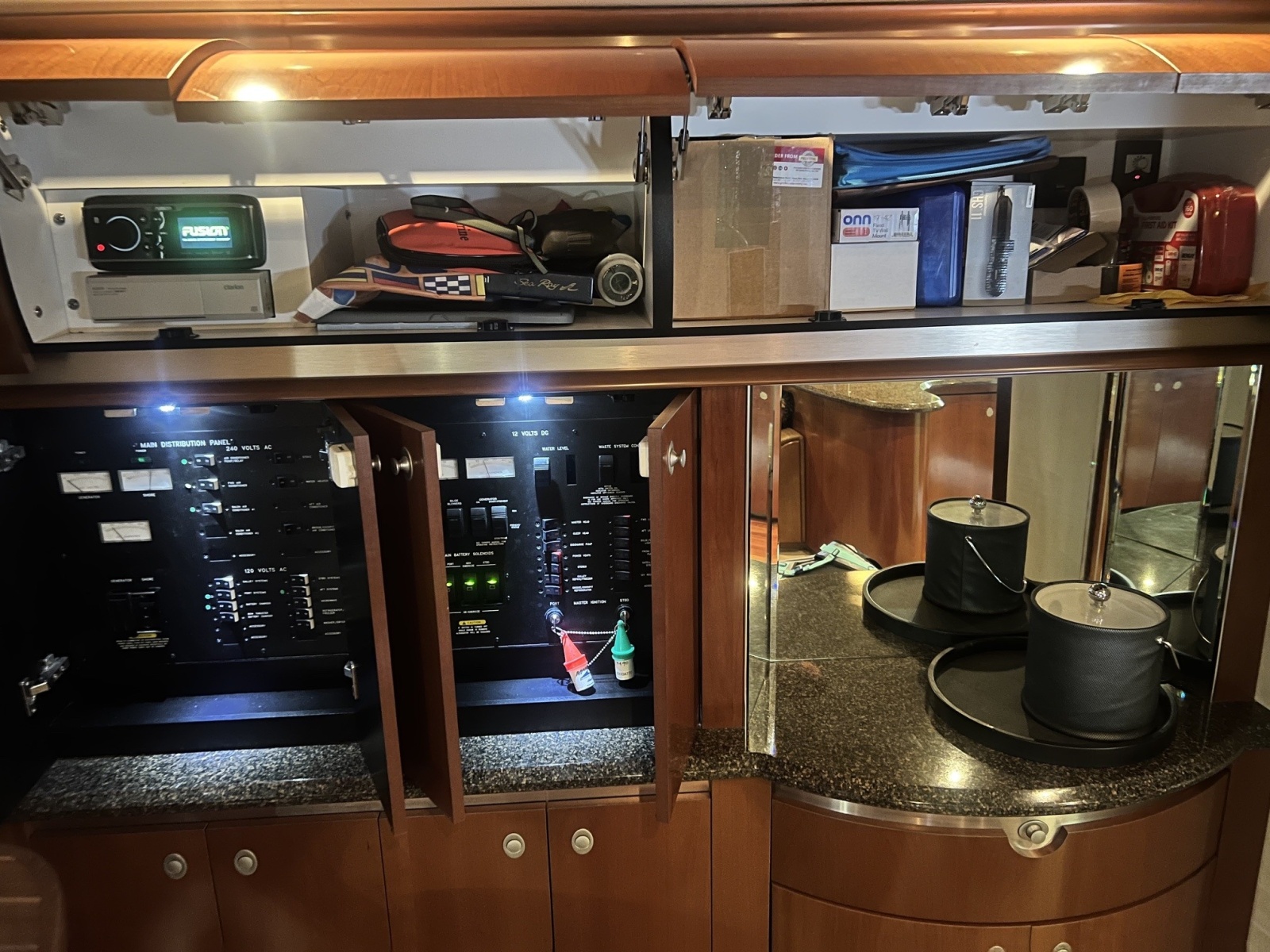 2005 Sea Ray 500 Sundancer