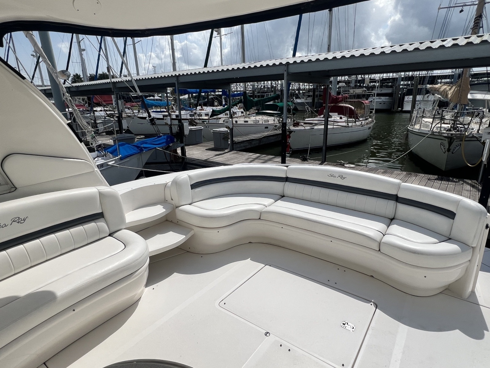 2005 Sea Ray 500 Sundancer