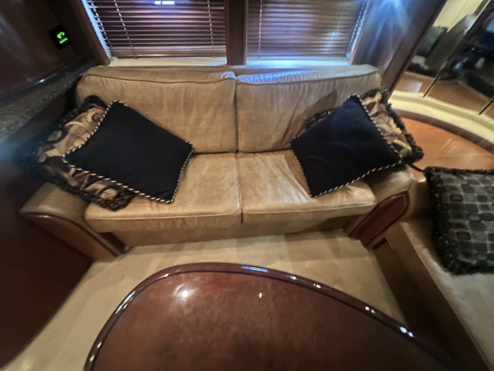 2005 Sea Ray 500 Sundancer