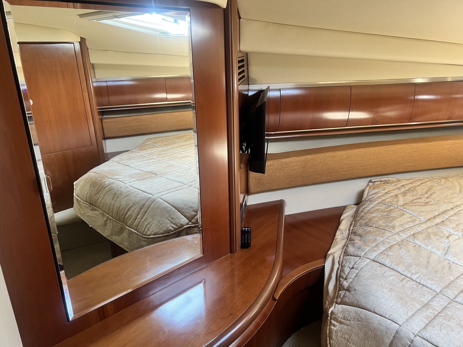 2005 Sea Ray 500 Sundancer