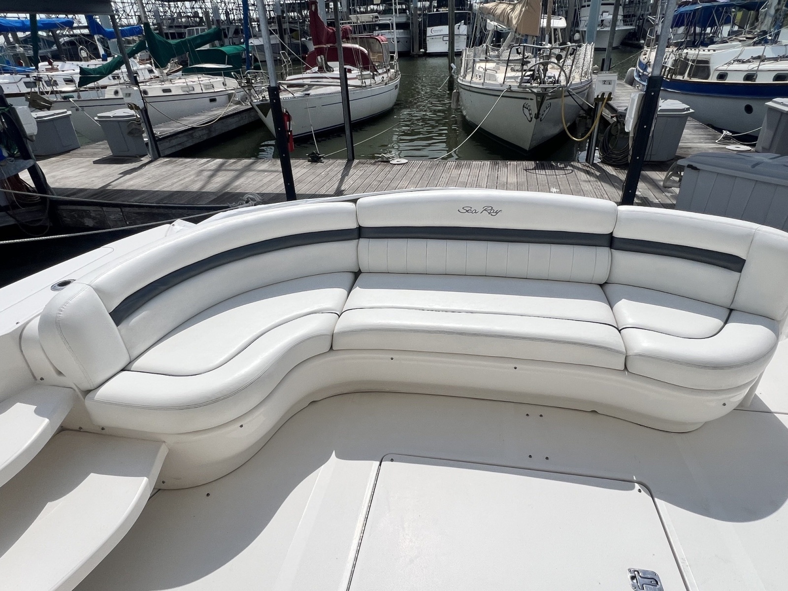 2005 Sea Ray 500 Sundancer