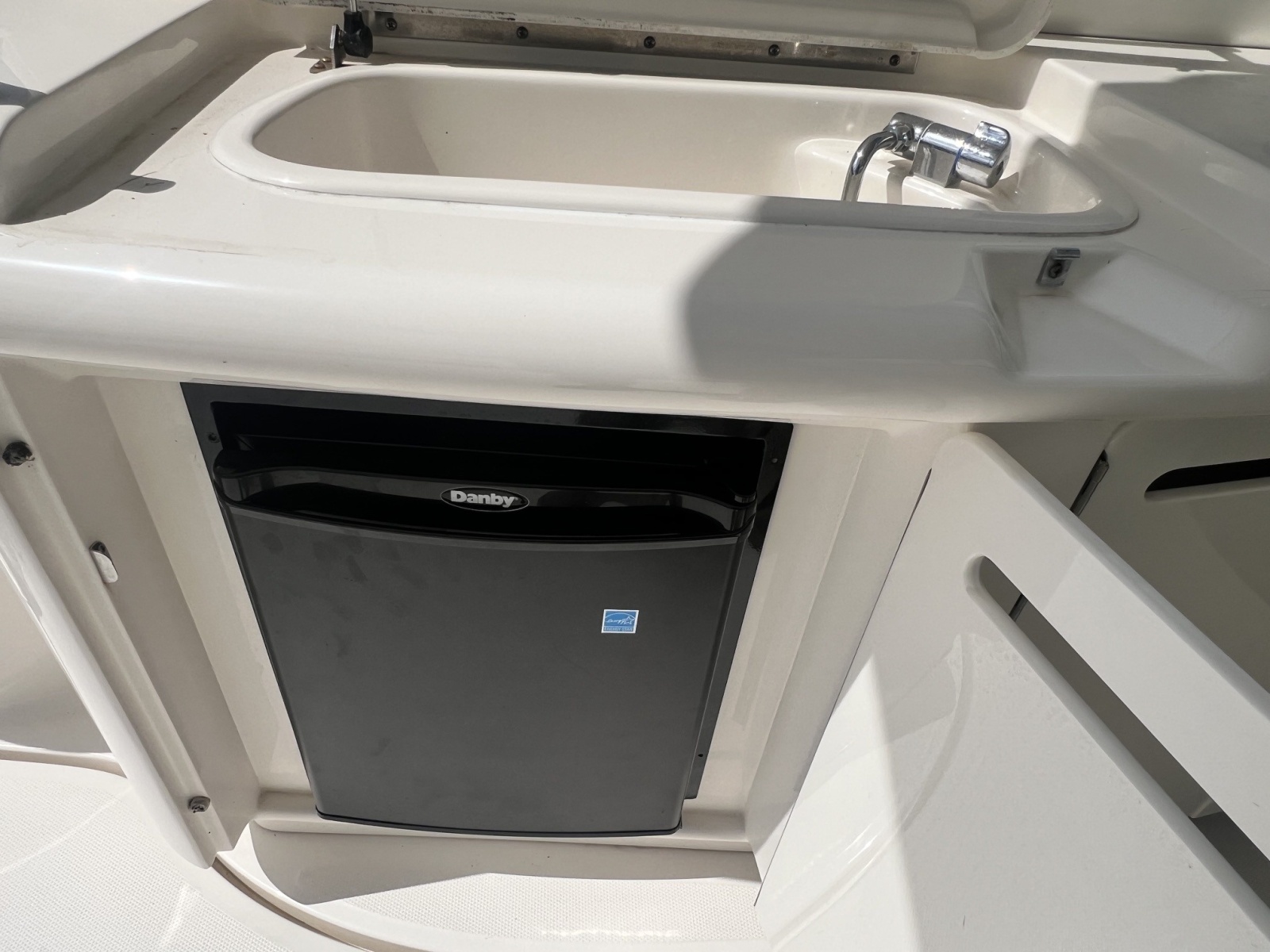 2005 Sea Ray 500 Sundancer