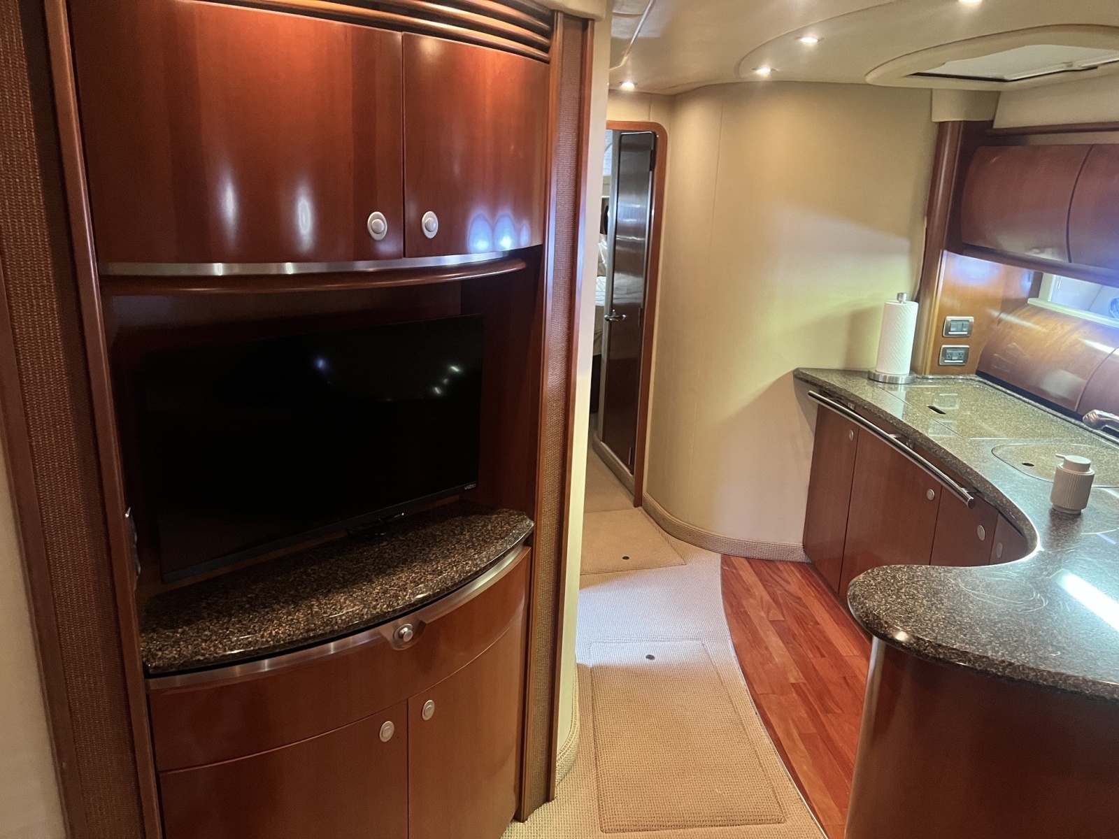 2005 Sea Ray 500 Sundancer