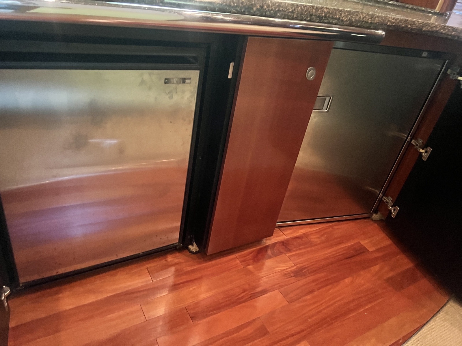2005 Sea Ray 500 Sundancer
