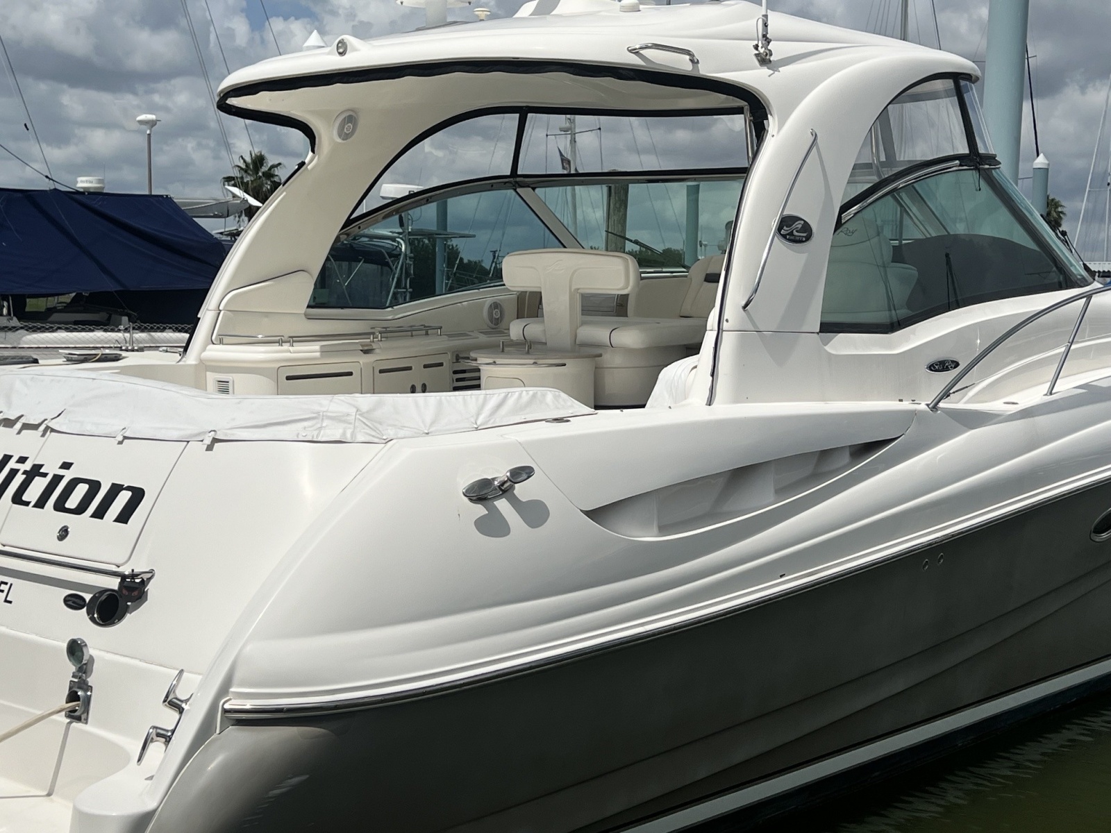 2005 Sea Ray 500 Sundancer