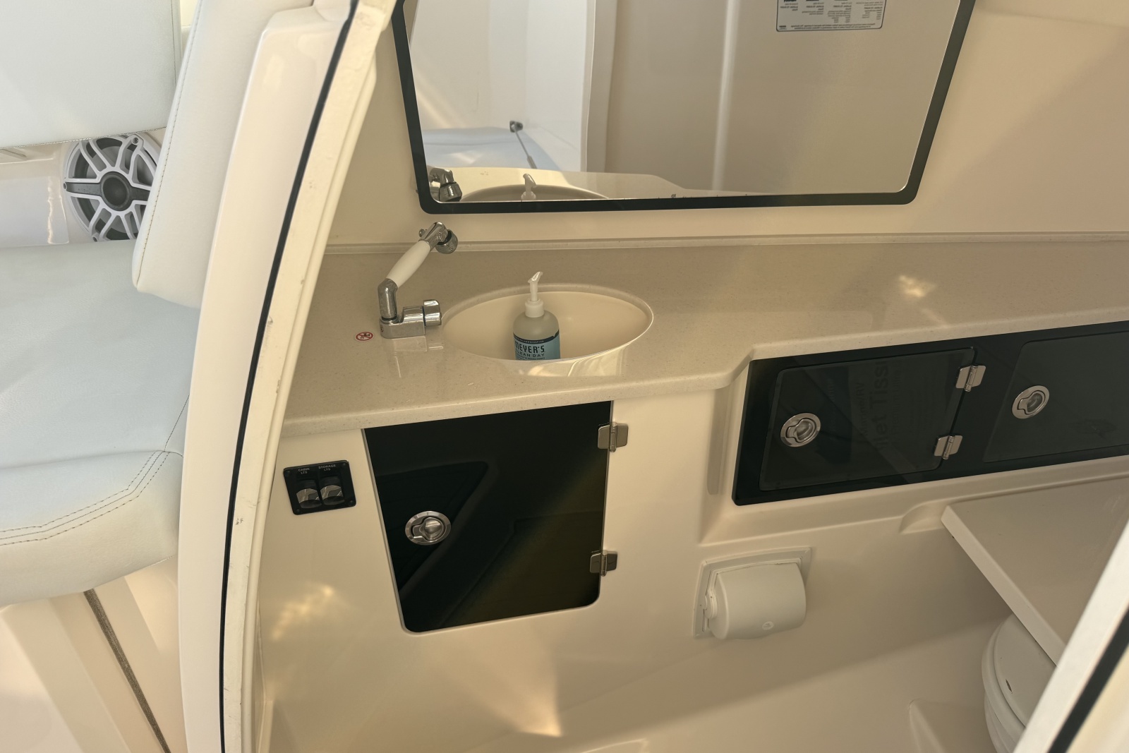 2023 Cobia 330 DC