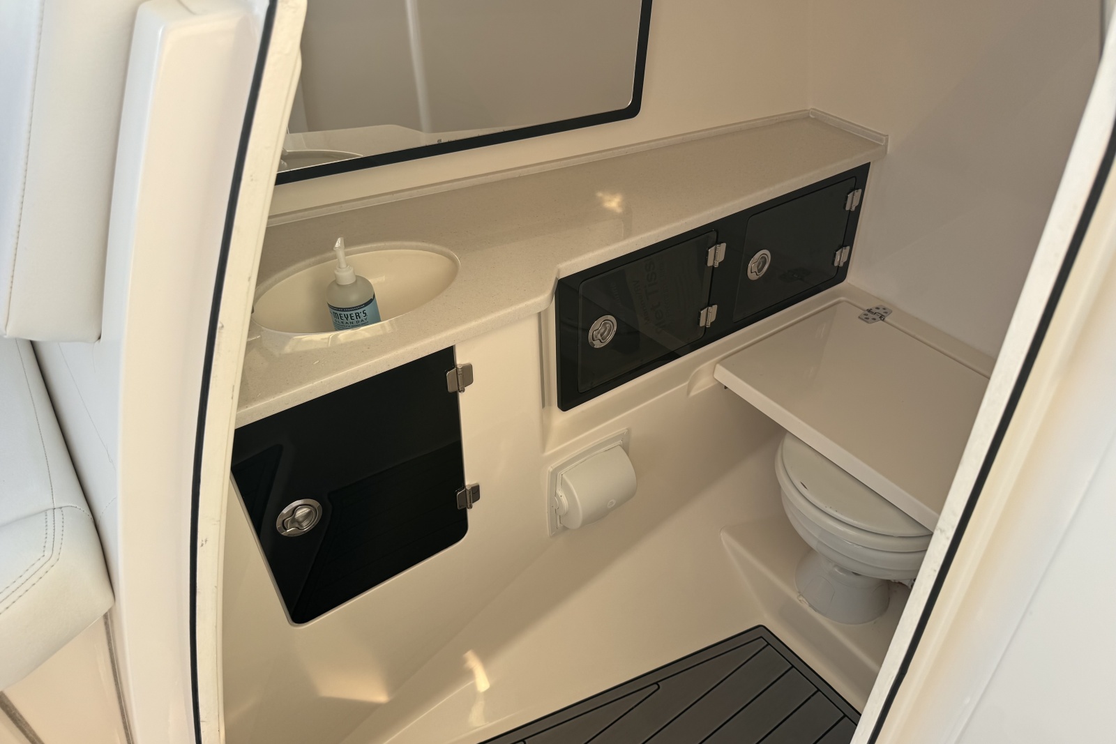 2023 Cobia 330 DC