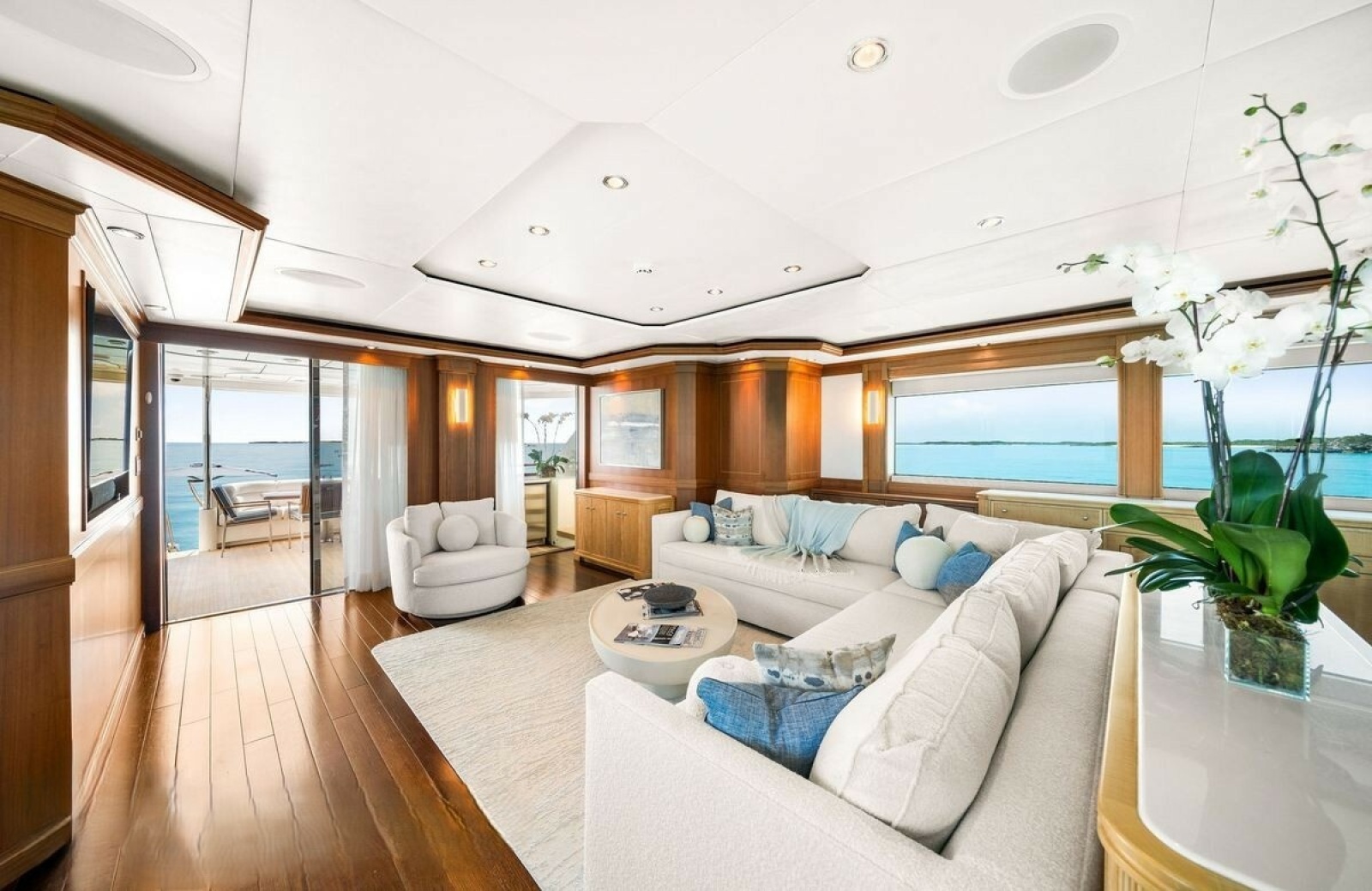 2009 Palmer Johnson Raised Pilothouse Flybridge