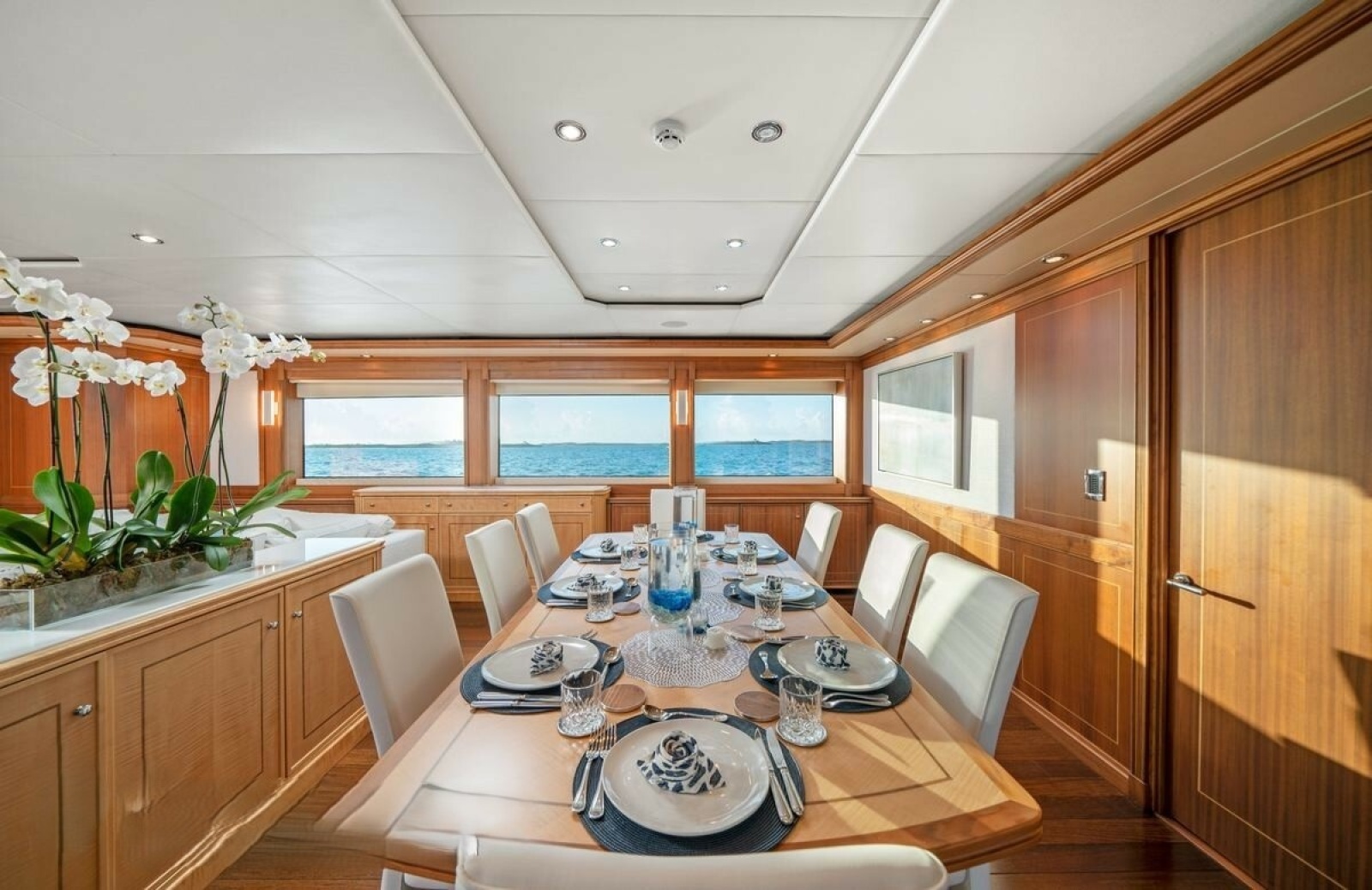 2009 Palmer Johnson Raised Pilothouse Flybridge