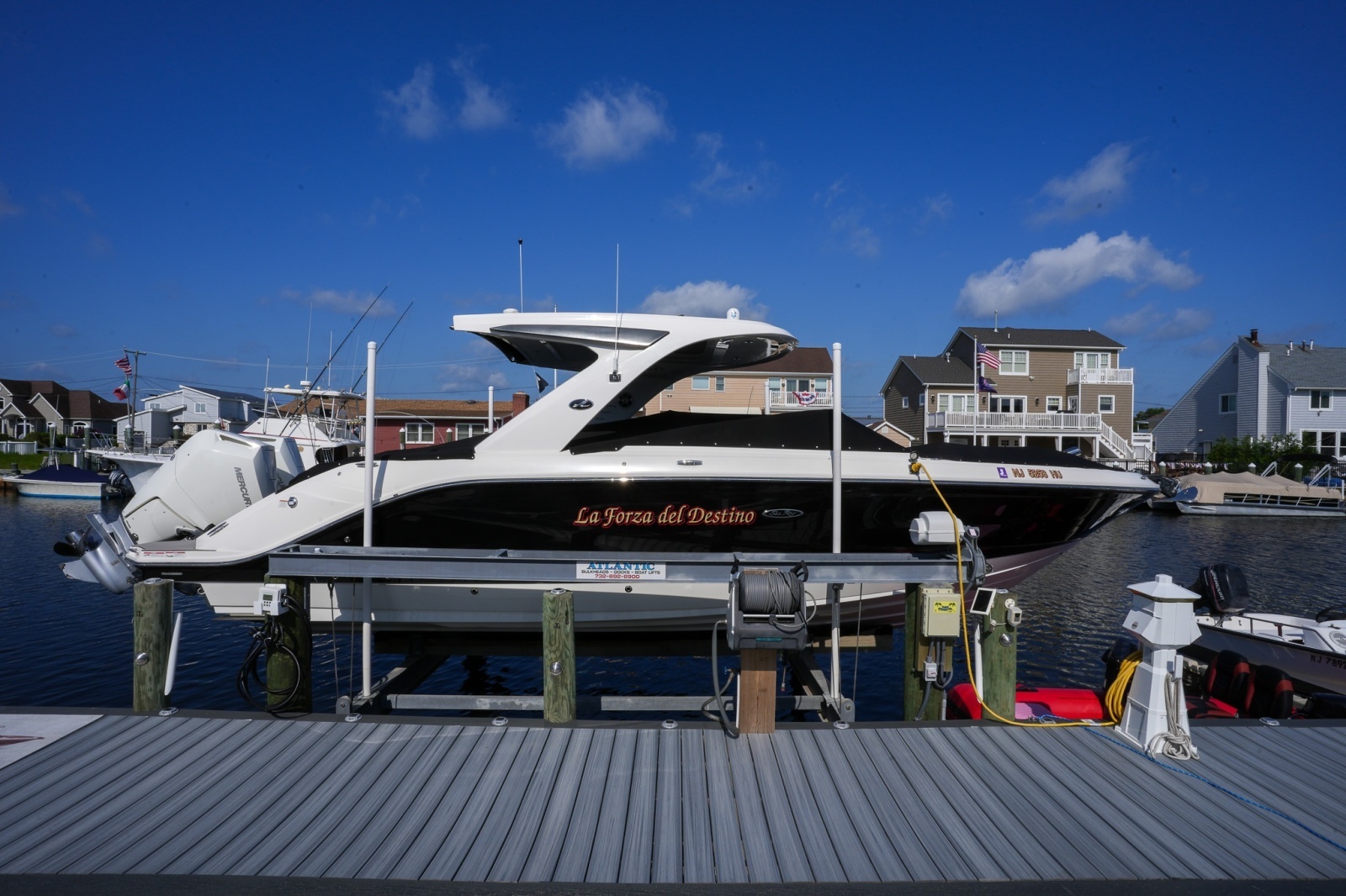 2024 Sea Ray SLX 310 Outboard