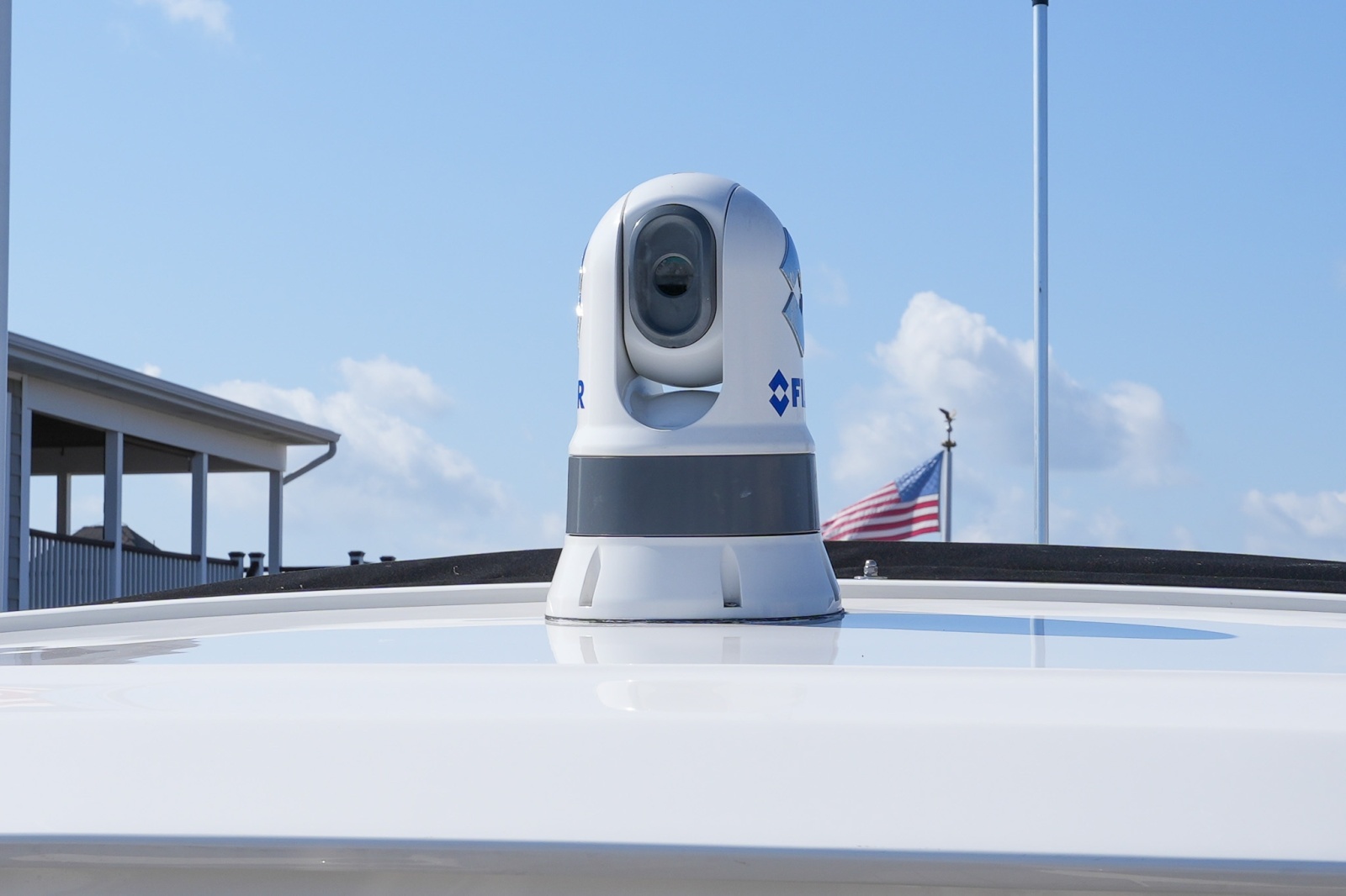 2024 Sea Ray SLX 310 Outboard