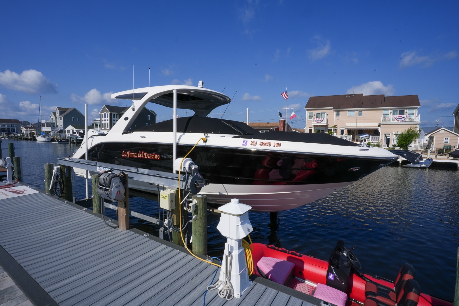 2024 Sea Ray SLX 310 Outboard