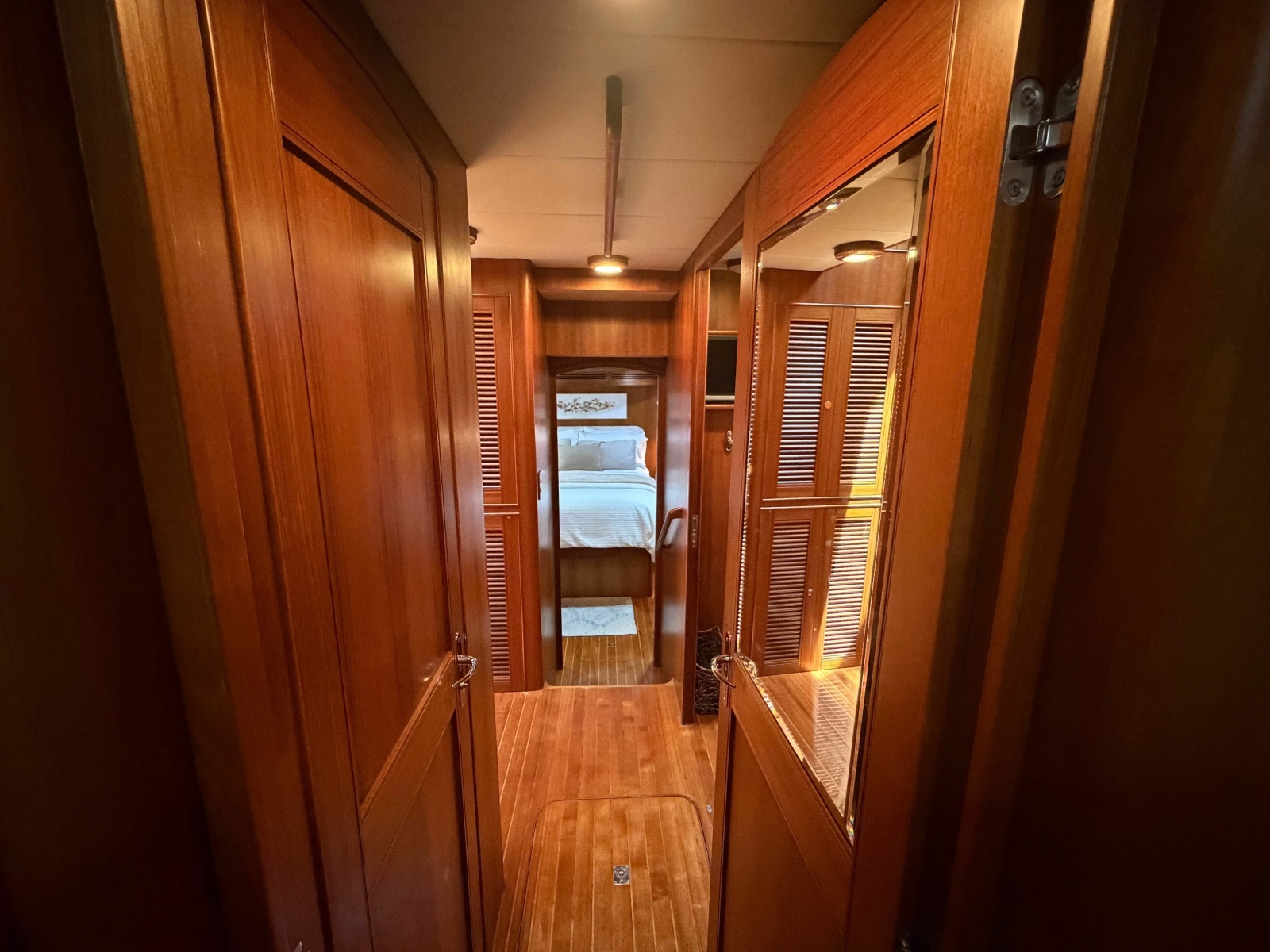 2006 Marlow Explorer 53C