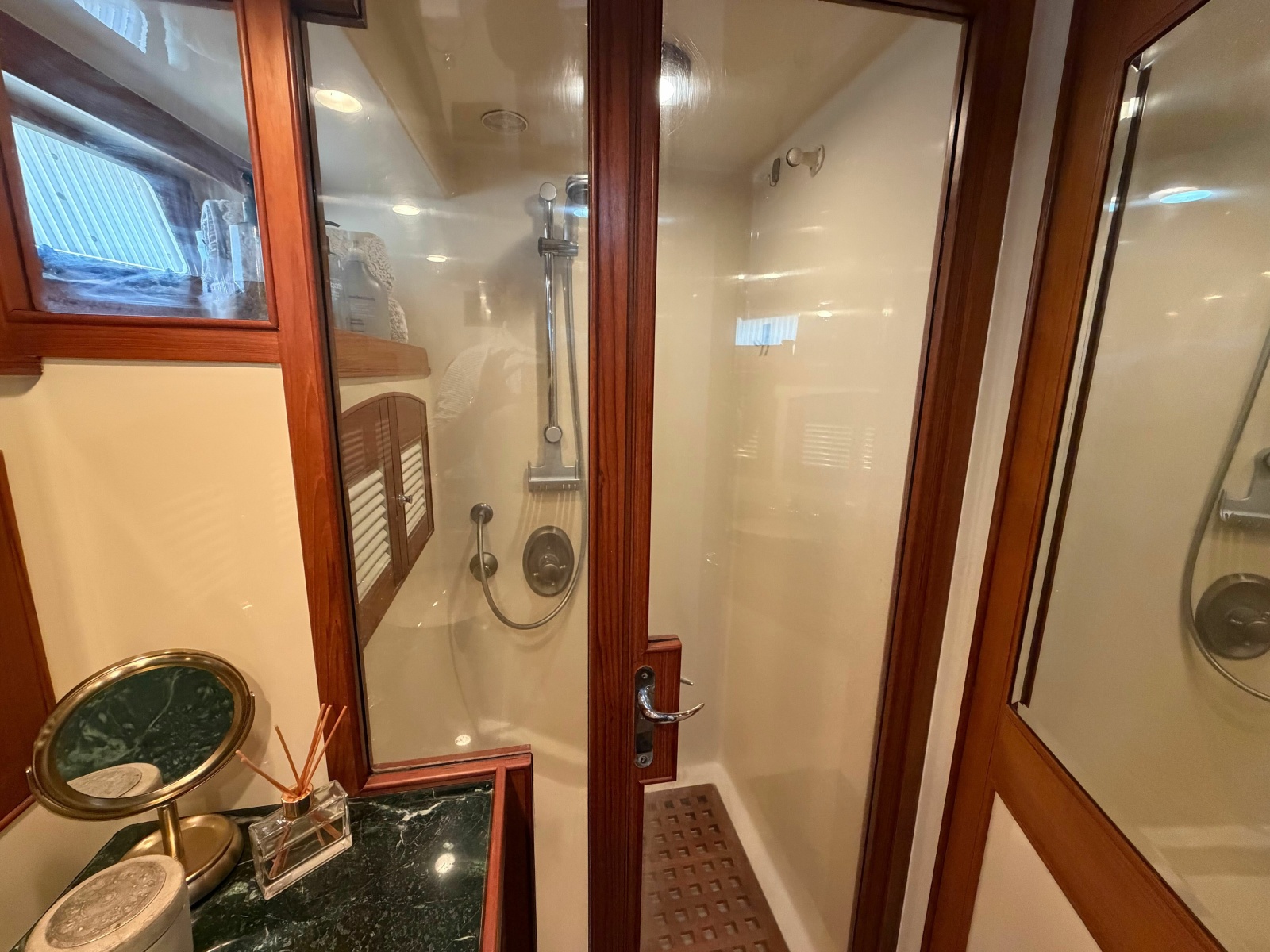 2006 Marlow Explorer 53C