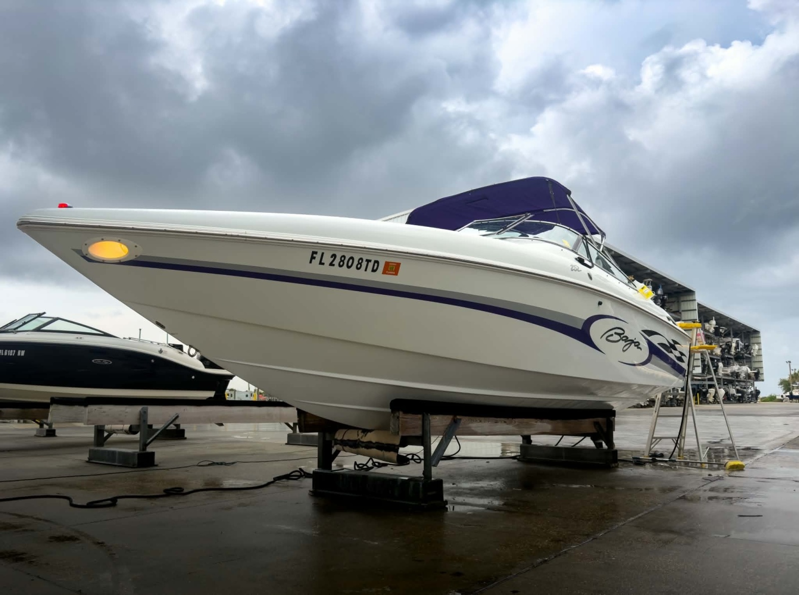 1999 Baja 252 Islander