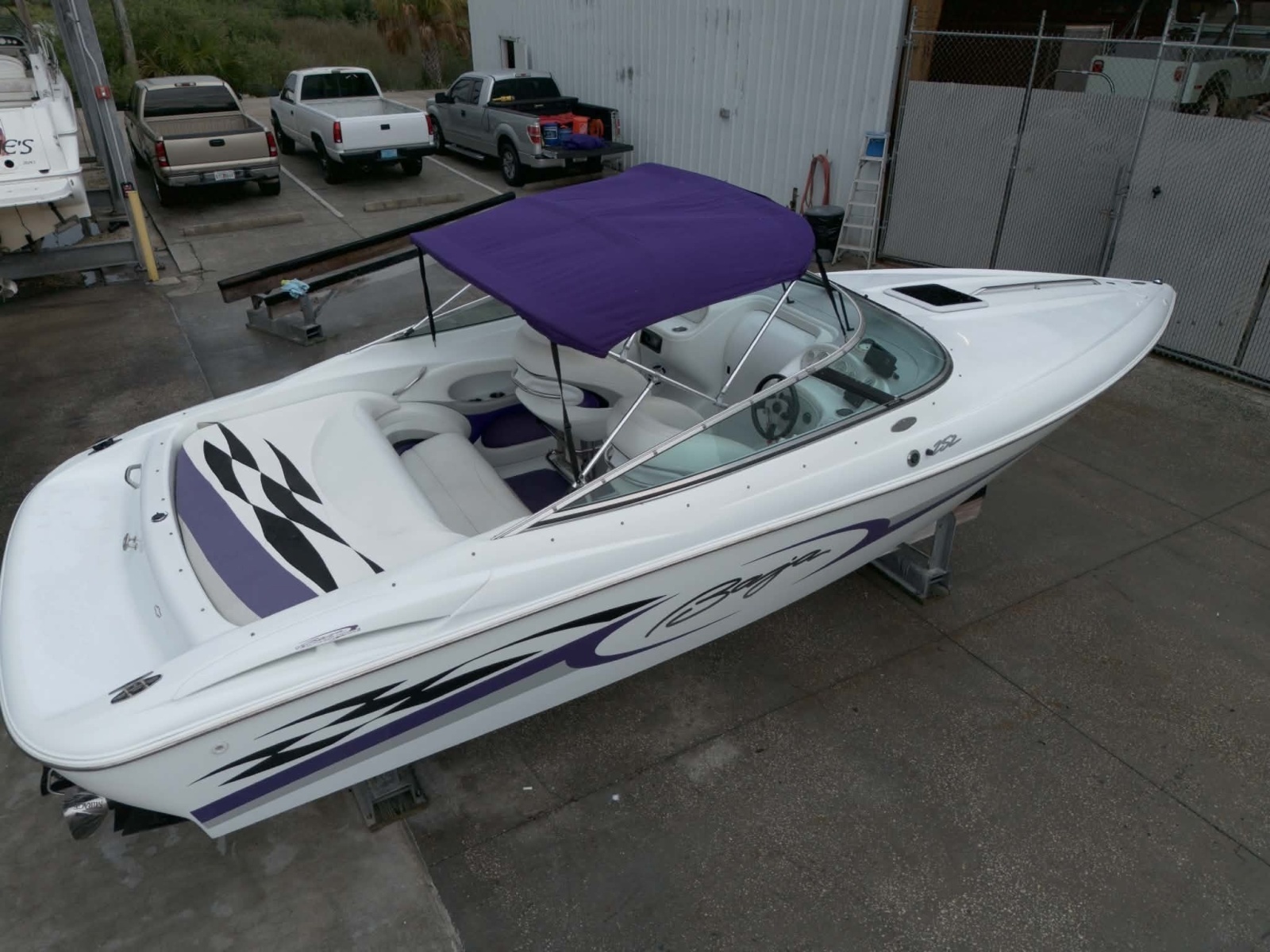 1999 Baja 252 Islander