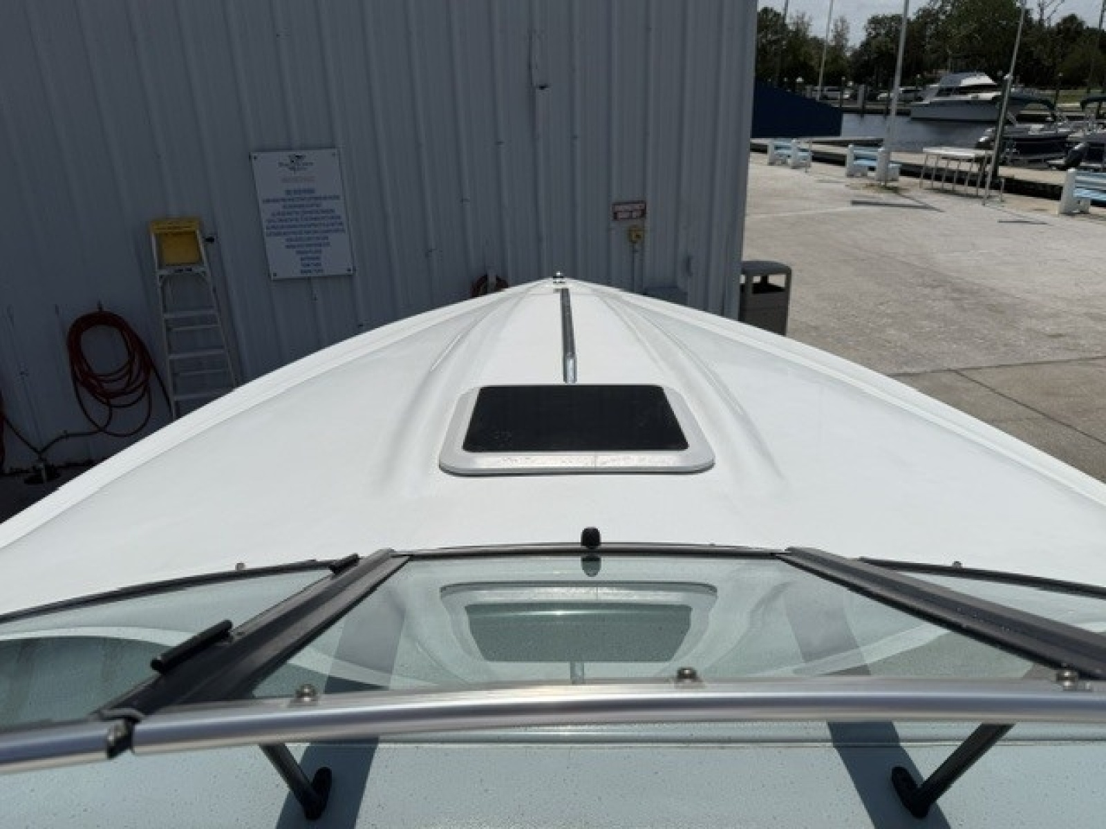 1999 Baja 252 Islander