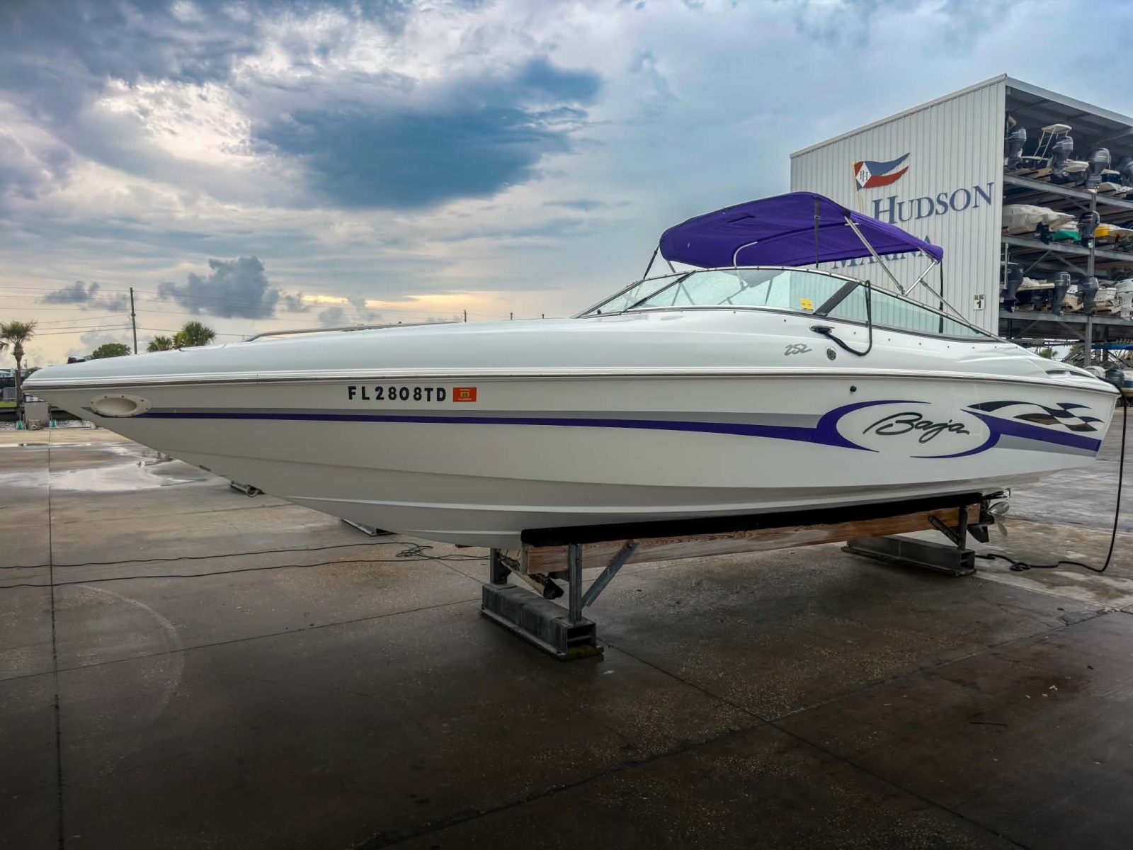 1999 Baja 252 Islander