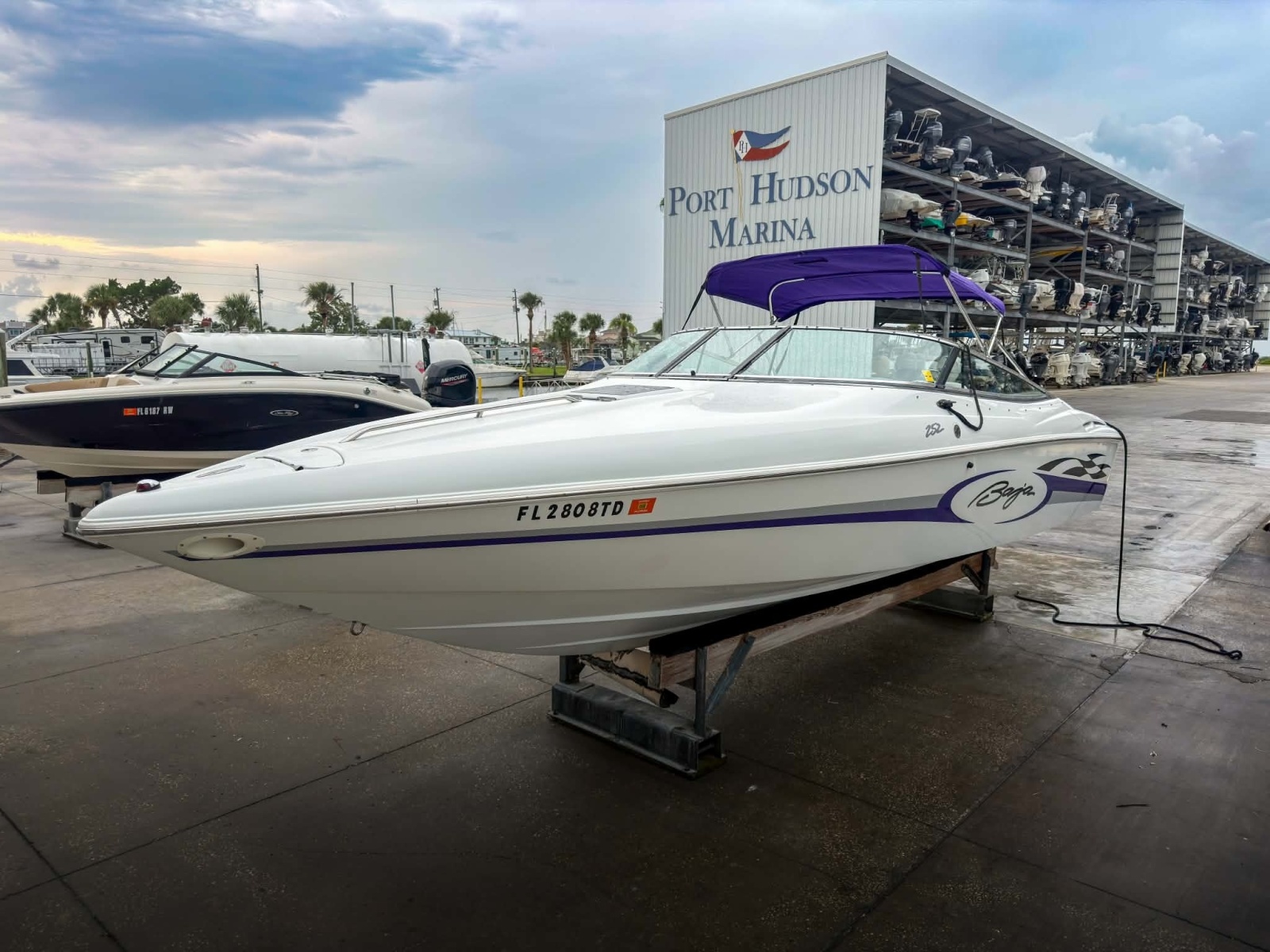 1999 Baja 252 Islander