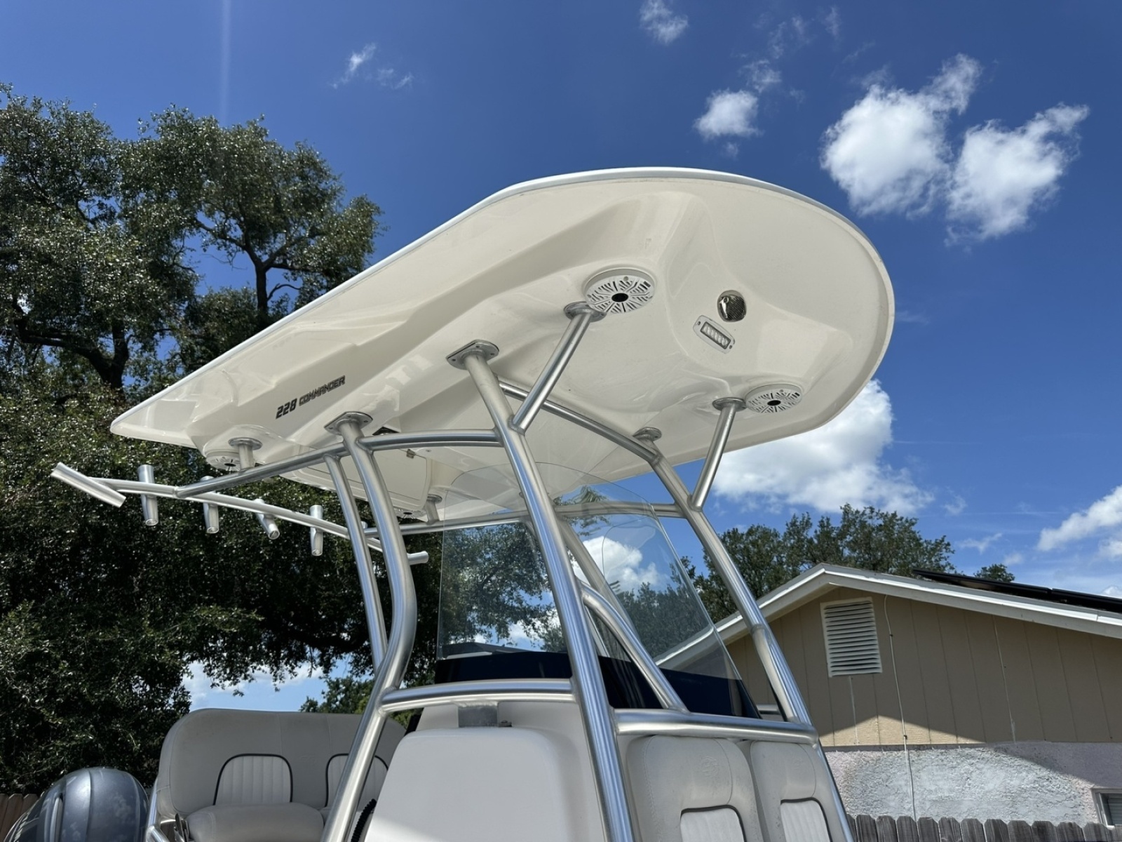 2020 Sea Fox 228 Commander