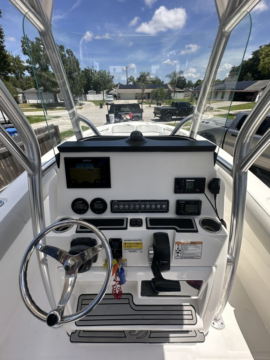 2020 Sea Fox 228 Commander