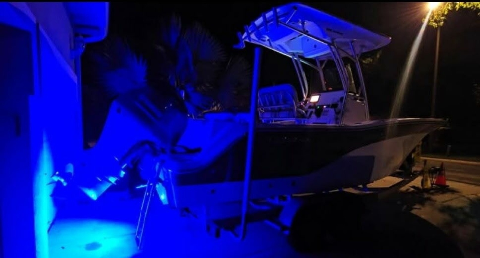 2020 Sea Fox 228 Commander