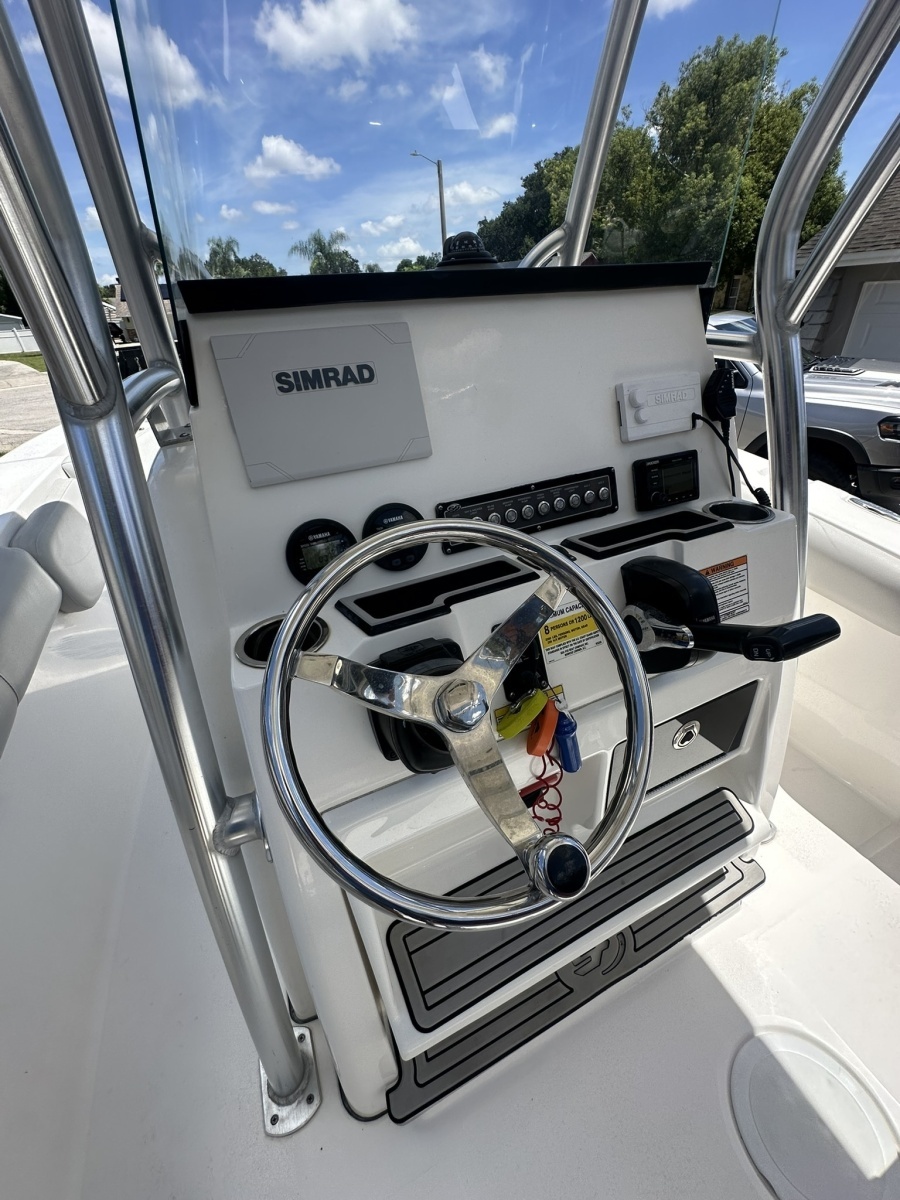 2020 Sea Fox 228 Commander