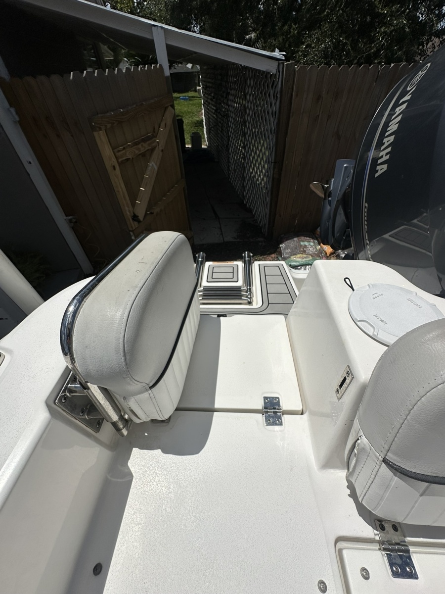 2020 Sea Fox 228 Commander