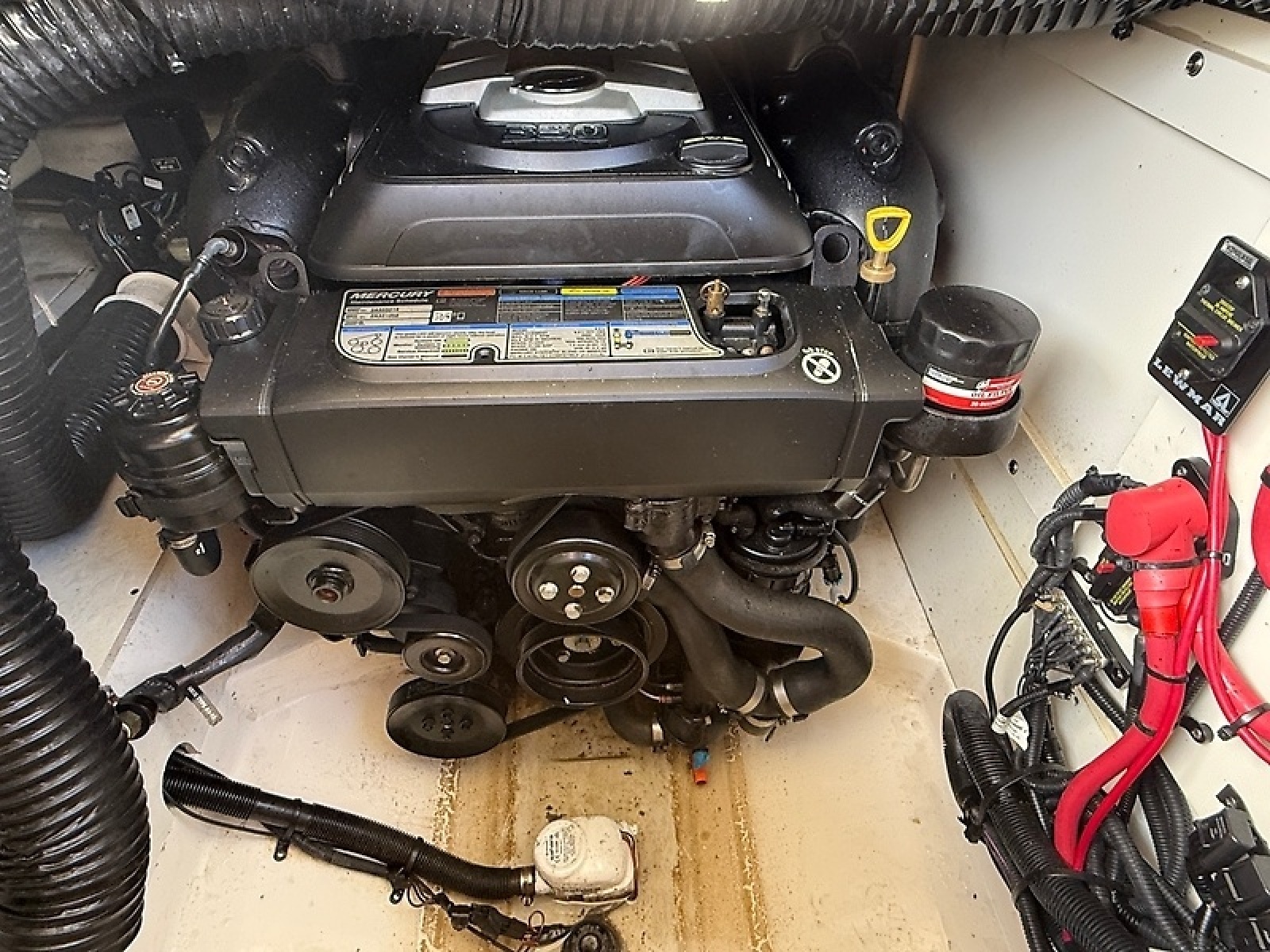 2017 Sea Ray SDX 270 — 0005843594