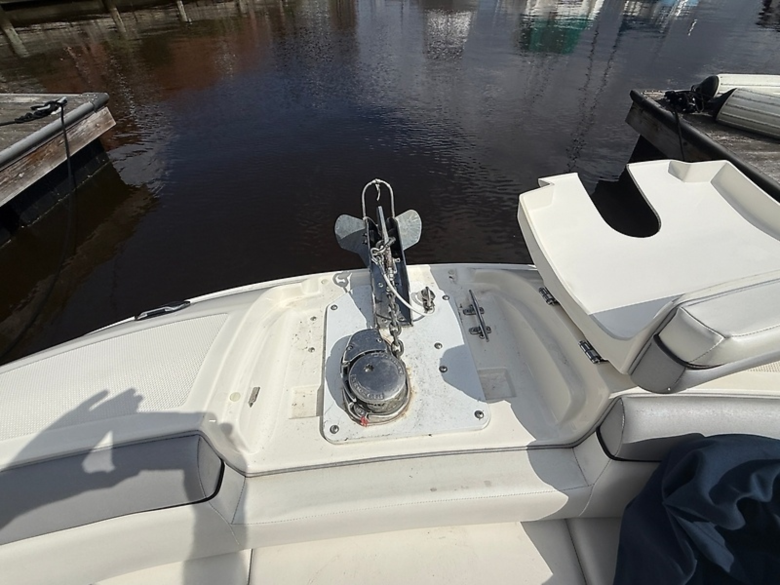2017 Sea Ray SDX 270 — 0005843561