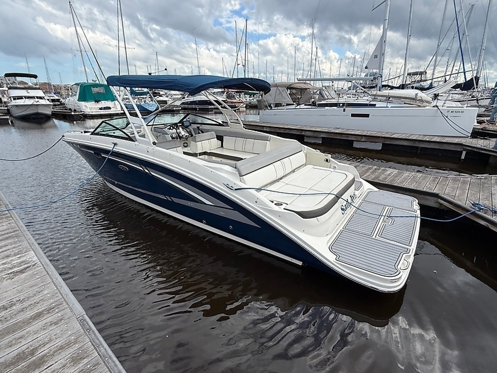 2017 Sea Ray SDX 270 — 0005843556