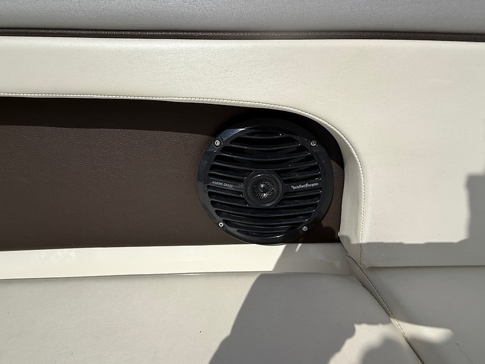 2017 Sea Ray SDX 270 — 0005843581