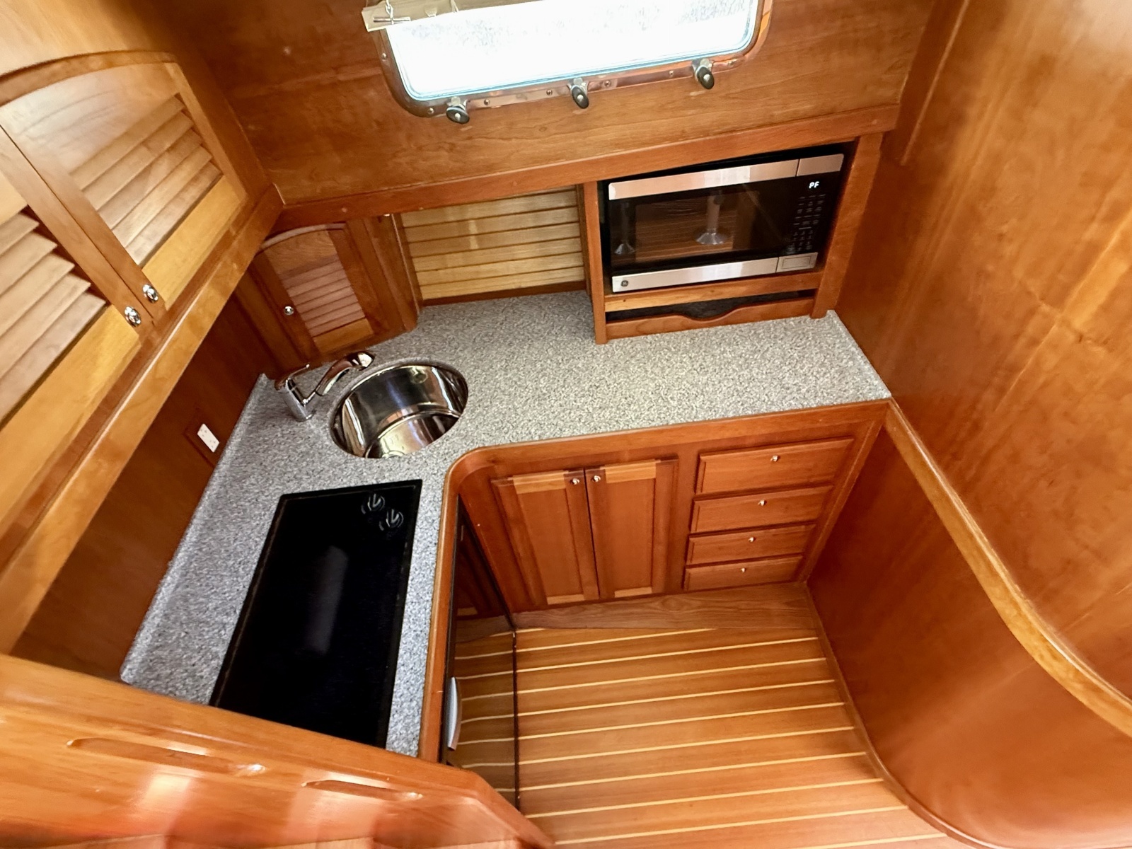 2007 Sabre 38 Express