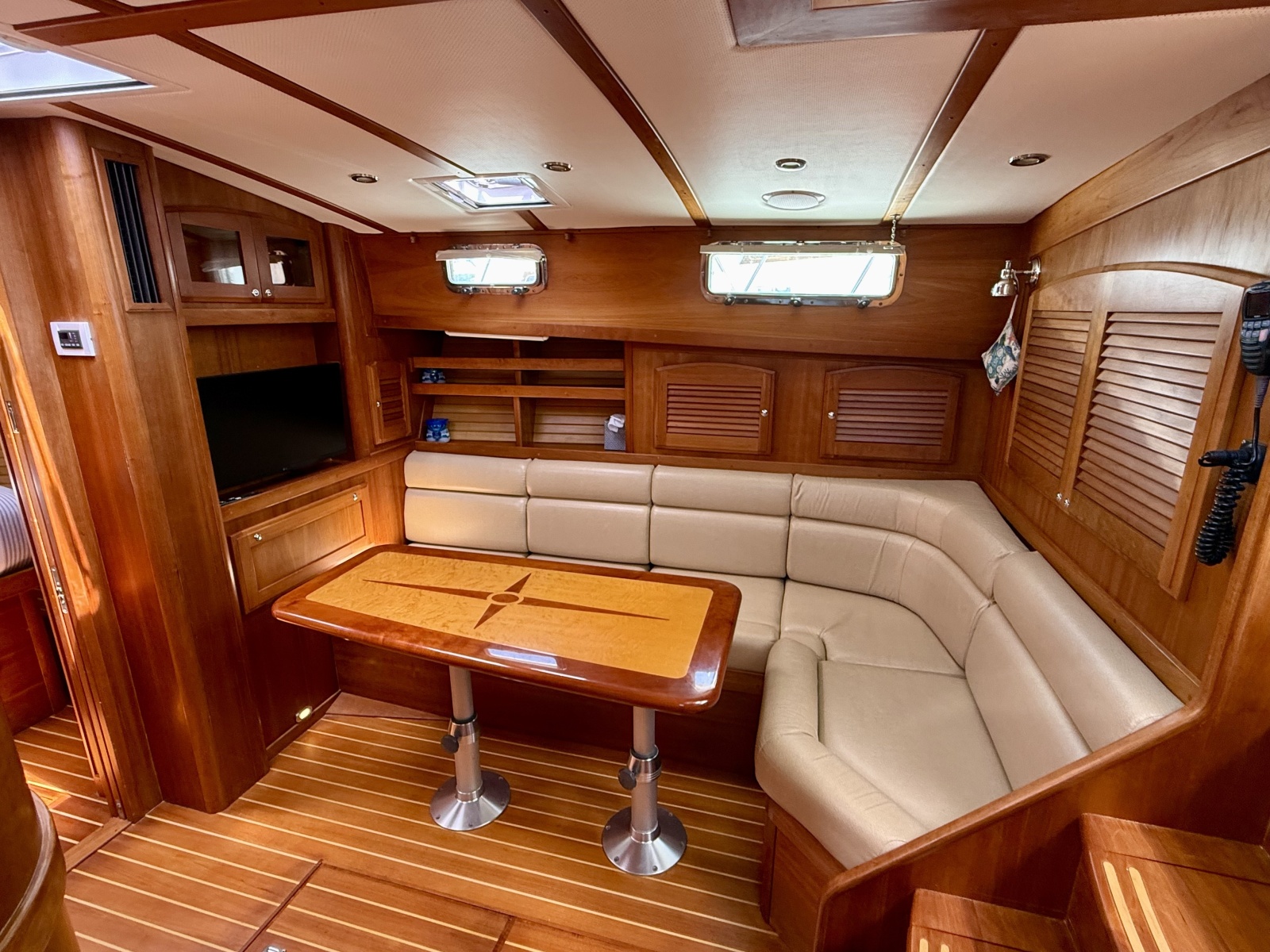 2007 Sabre 38 Express