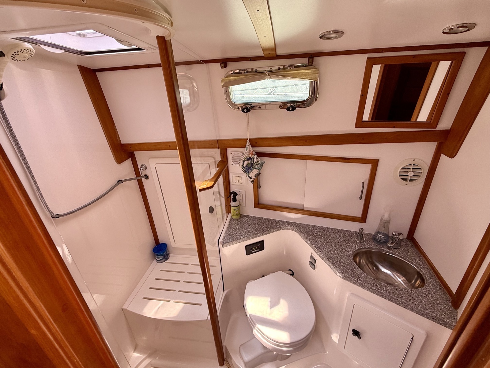 2007 Sabre 38 Express