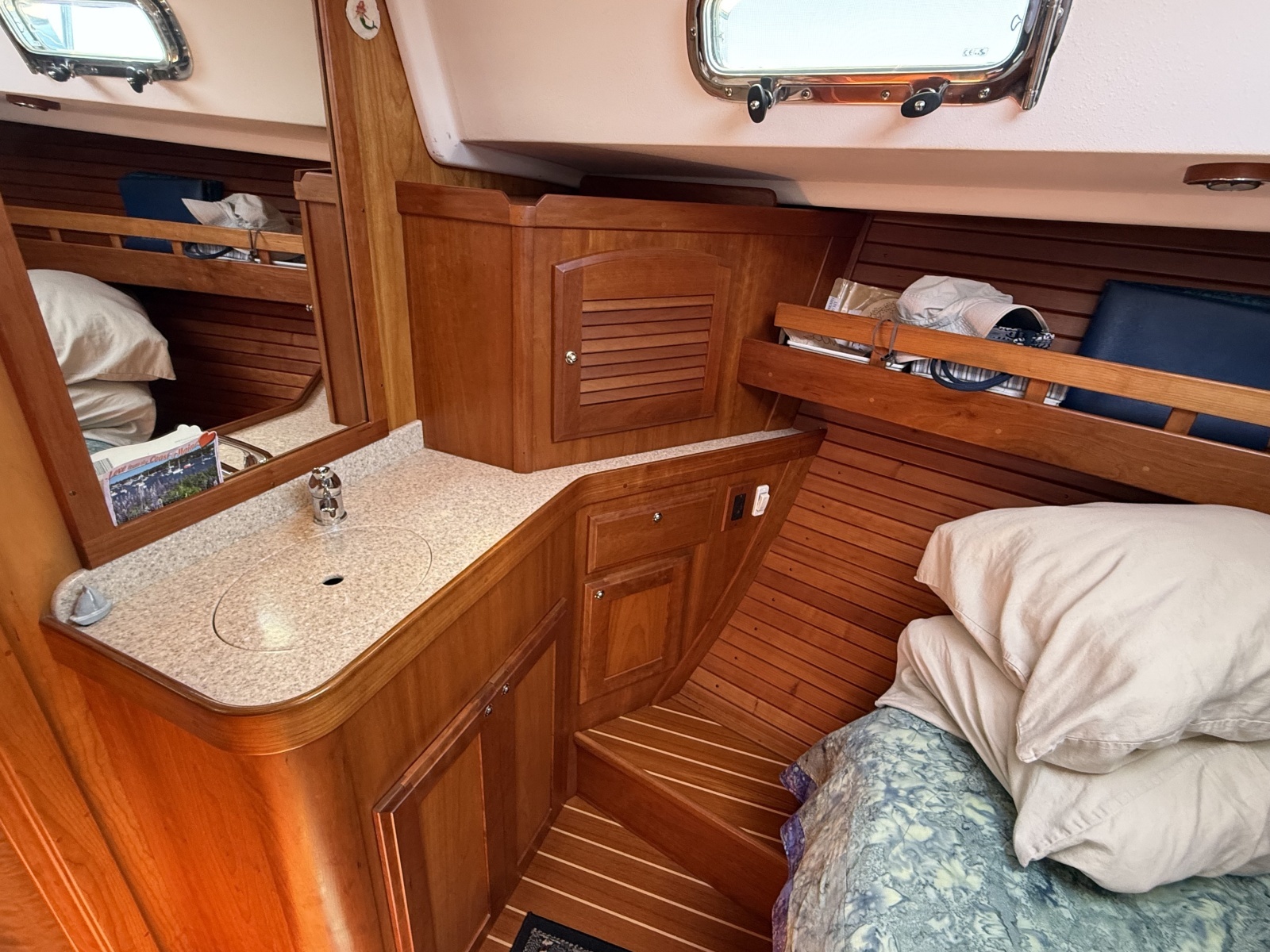 2009 Sabre 