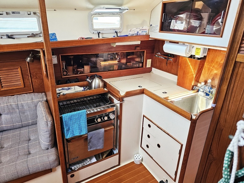 1990 Nonsuch 30 Ultra