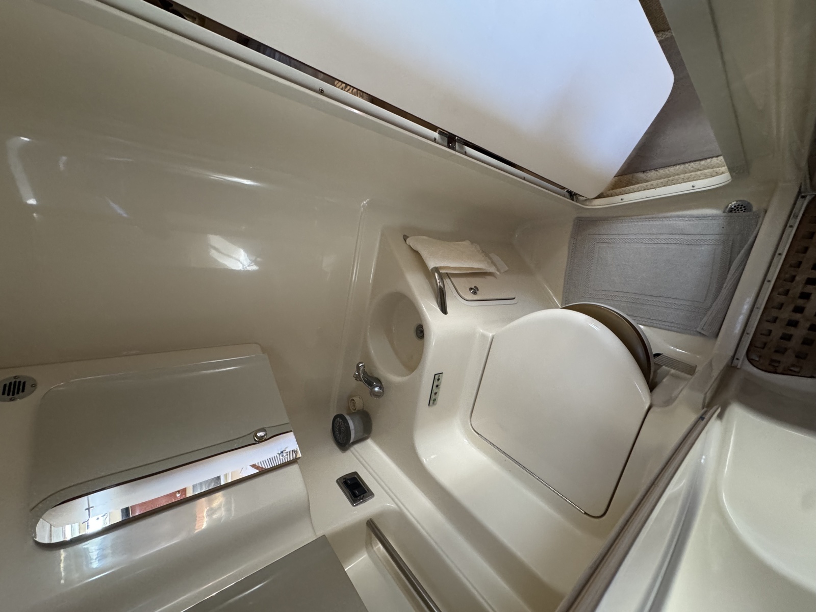 2002 Sea Ray 380 Sundancer